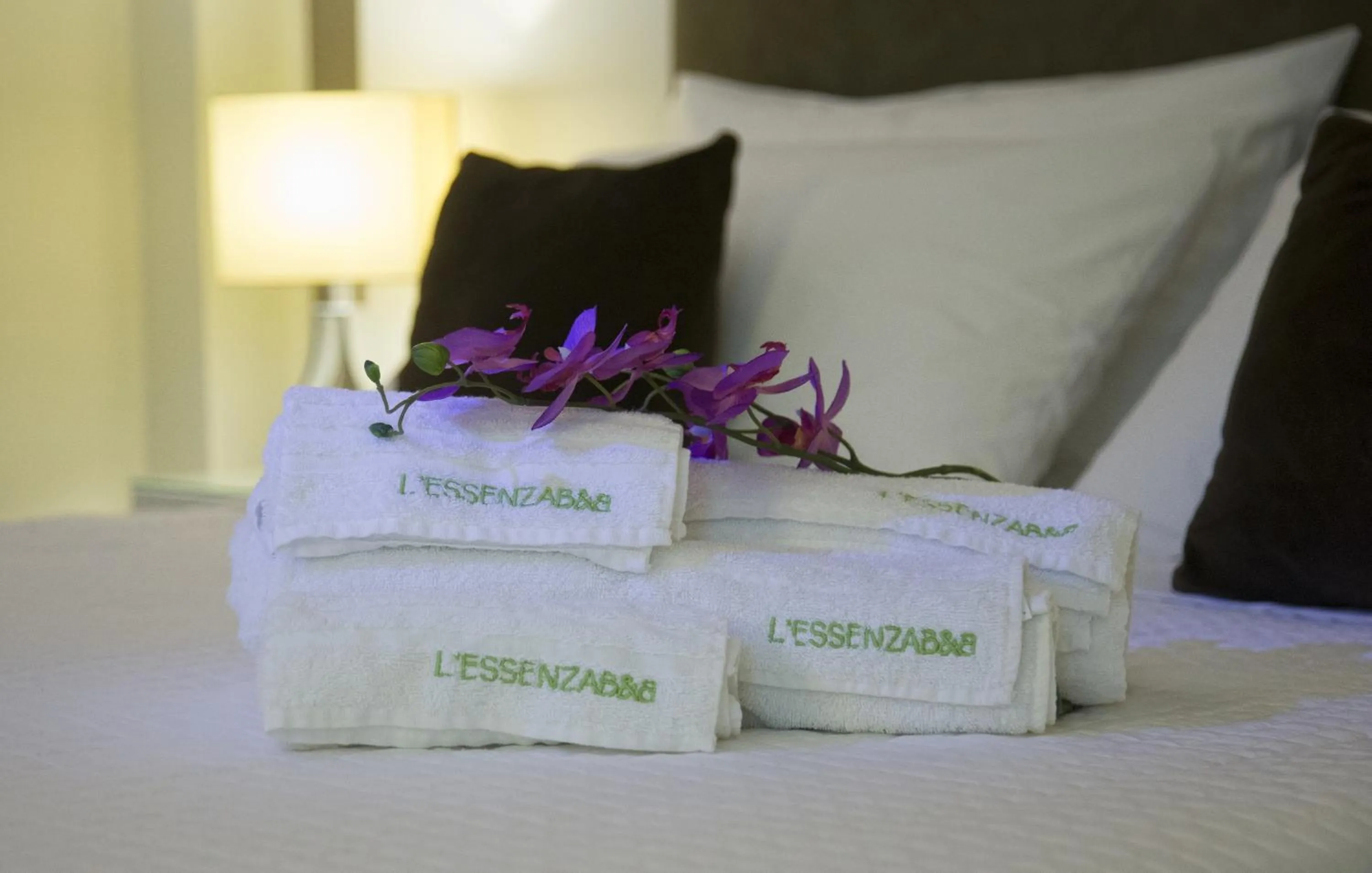 Decorative detail, Bed in L`essenza B&B