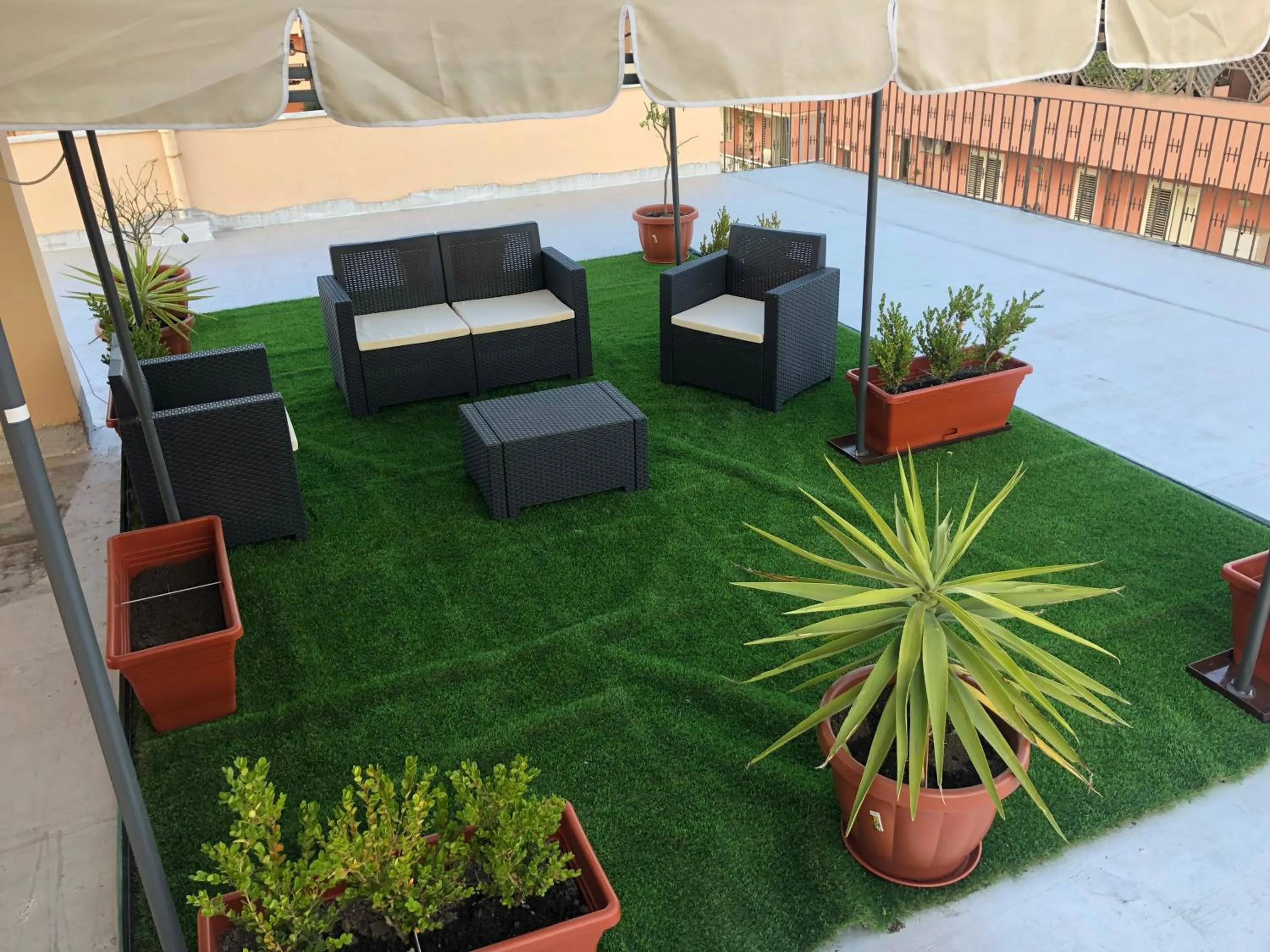 Balcony/Terrace in L`essenza B&B