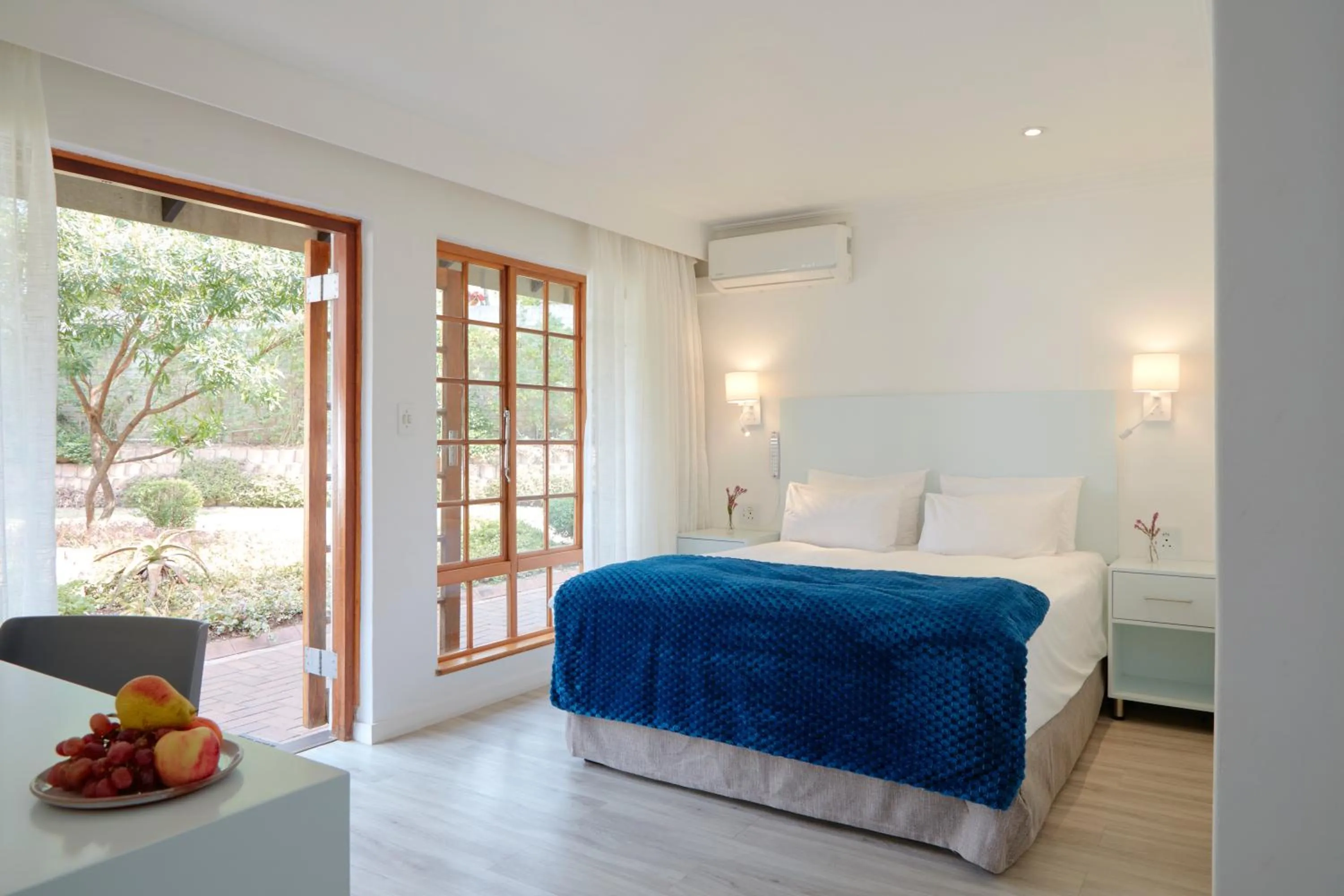 Bed in Summerhill Guest Estate