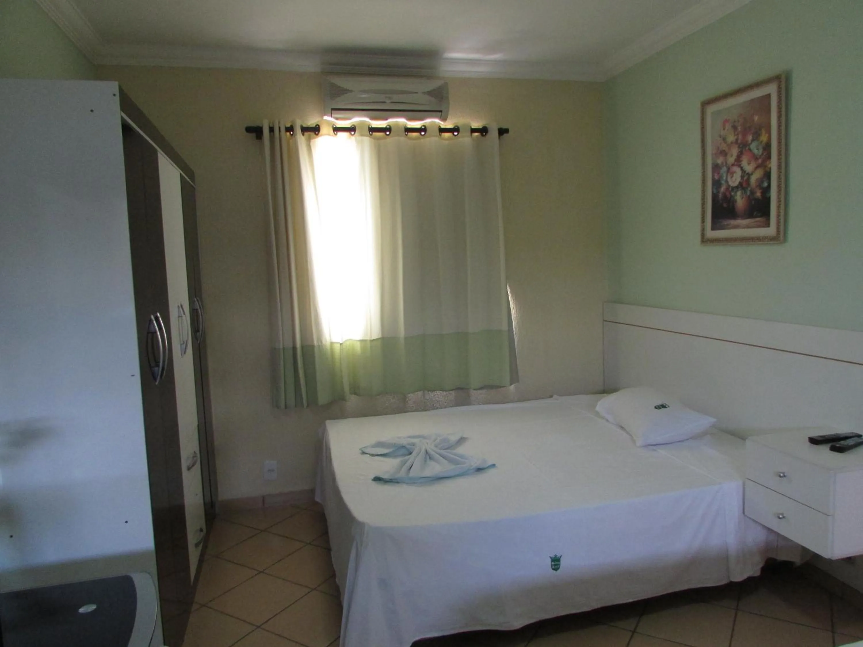 Bed in Hotel Industrial Contagem