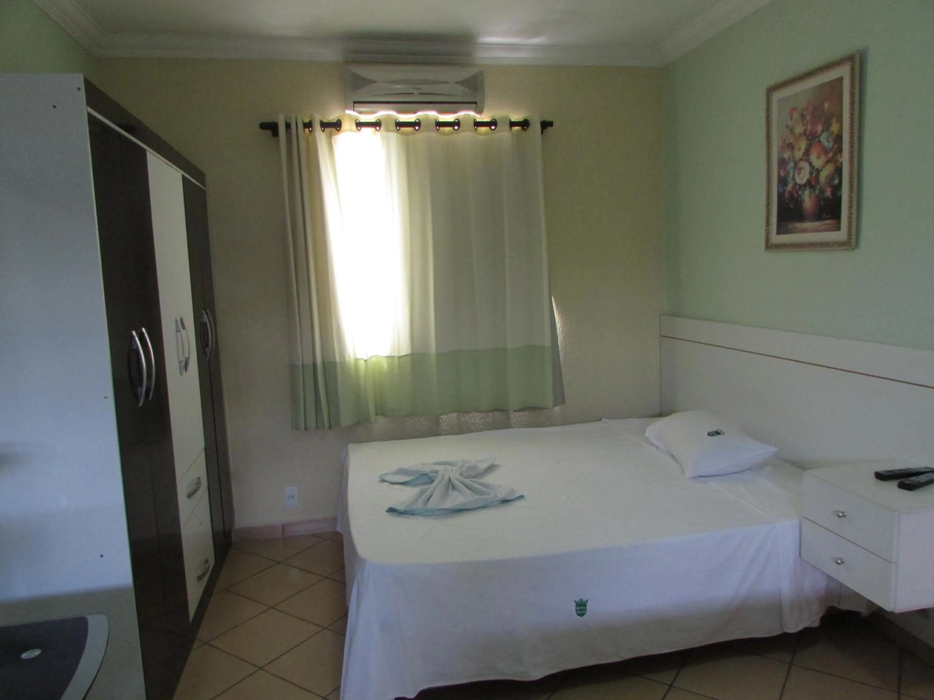 Bed in Hotel Industrial Contagem