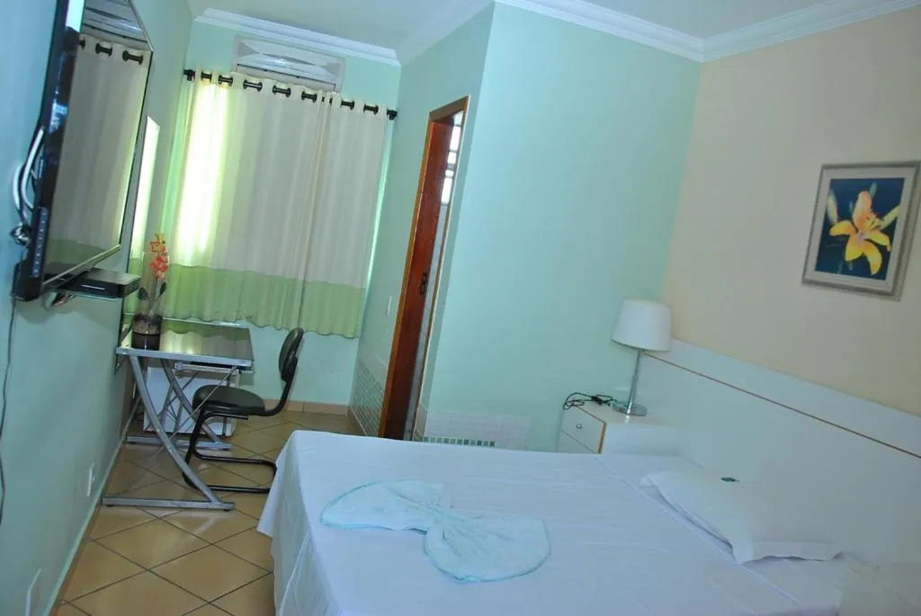 Bed in Hotel Industrial Contagem