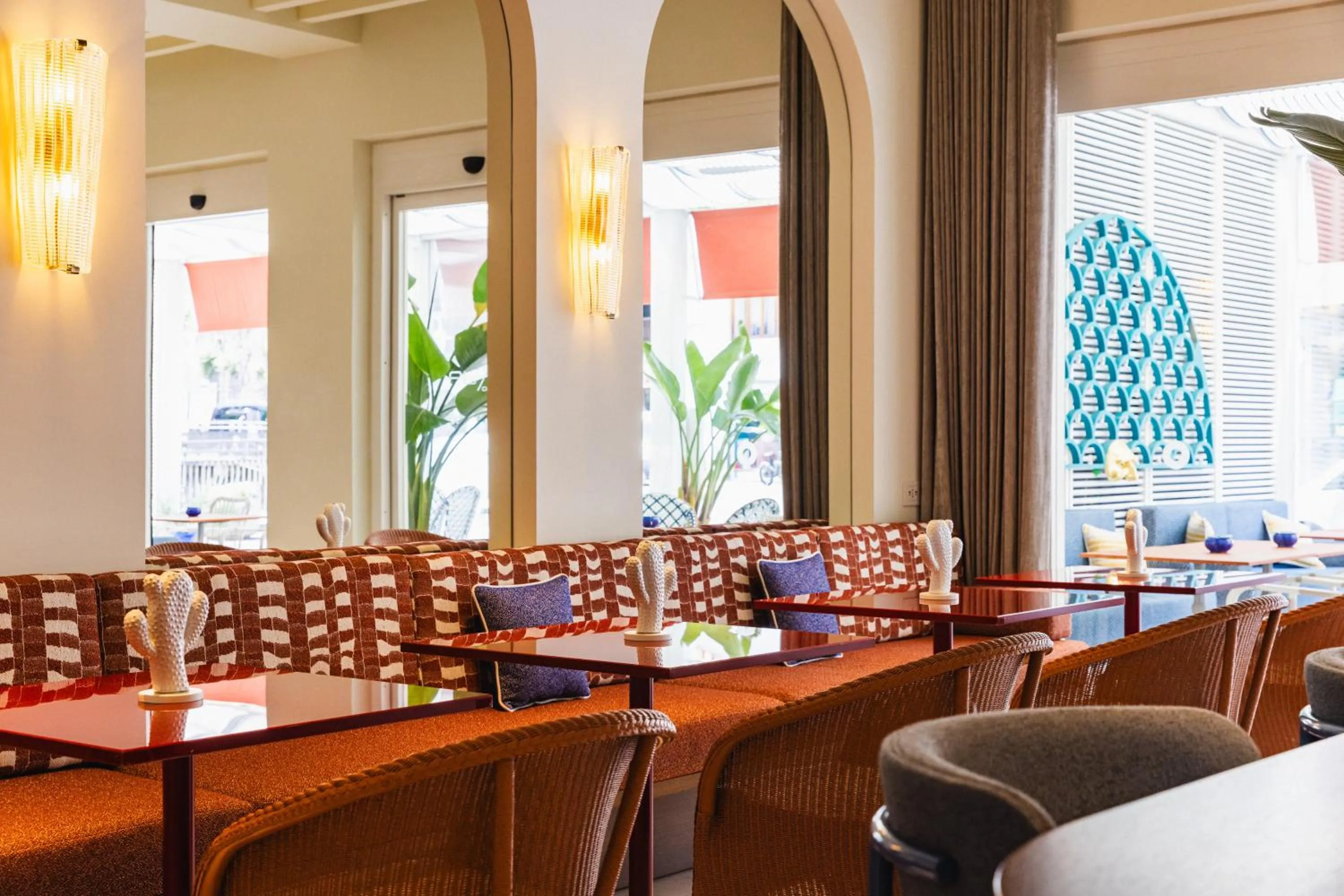 Lounge or bar in Hotel Plaza