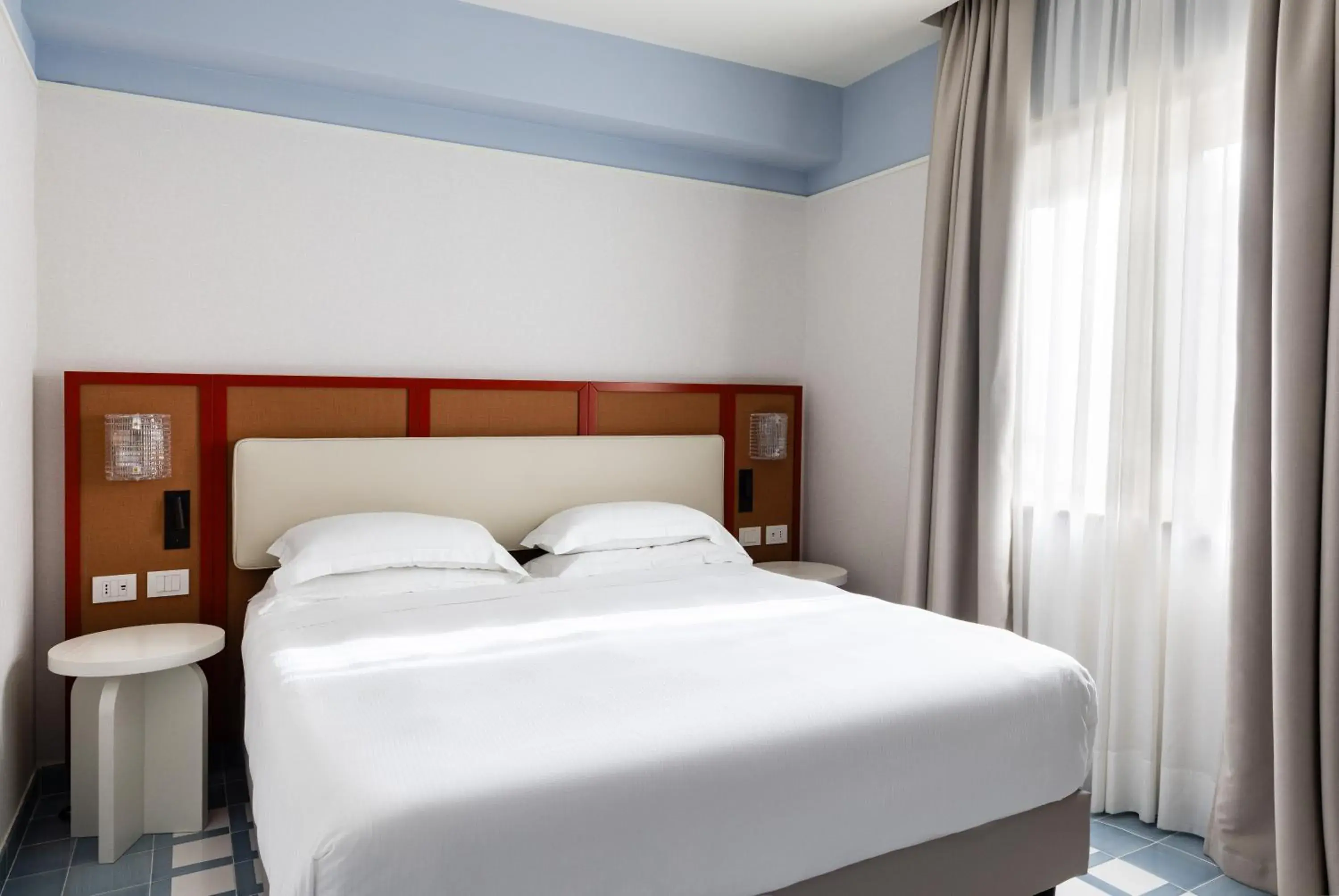 Photo of the whole room, Bed in Hotel Plaza Photo of the whole room, Bed in Hotel Plaza