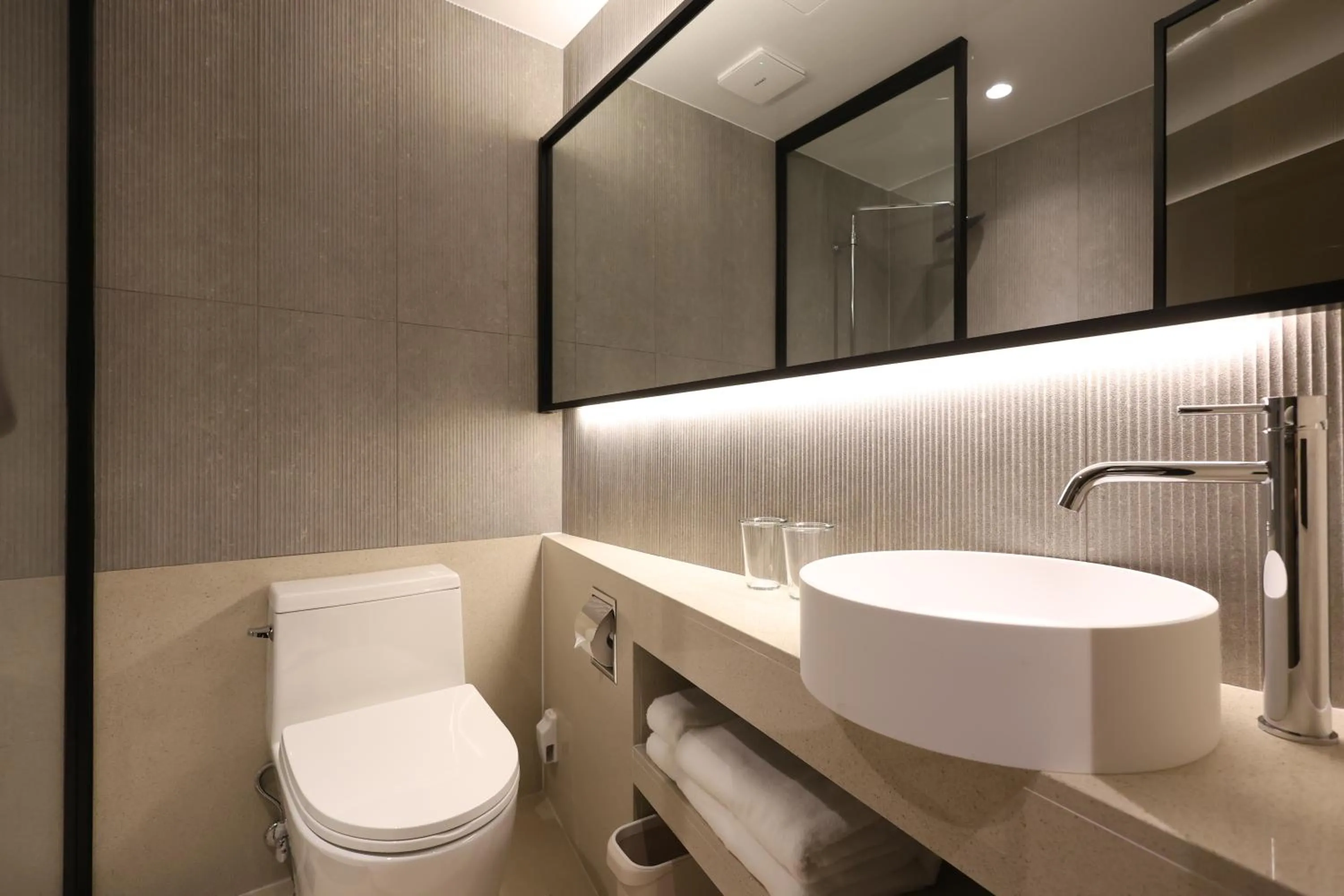 Toilet in New Blanc Central Myeongdong