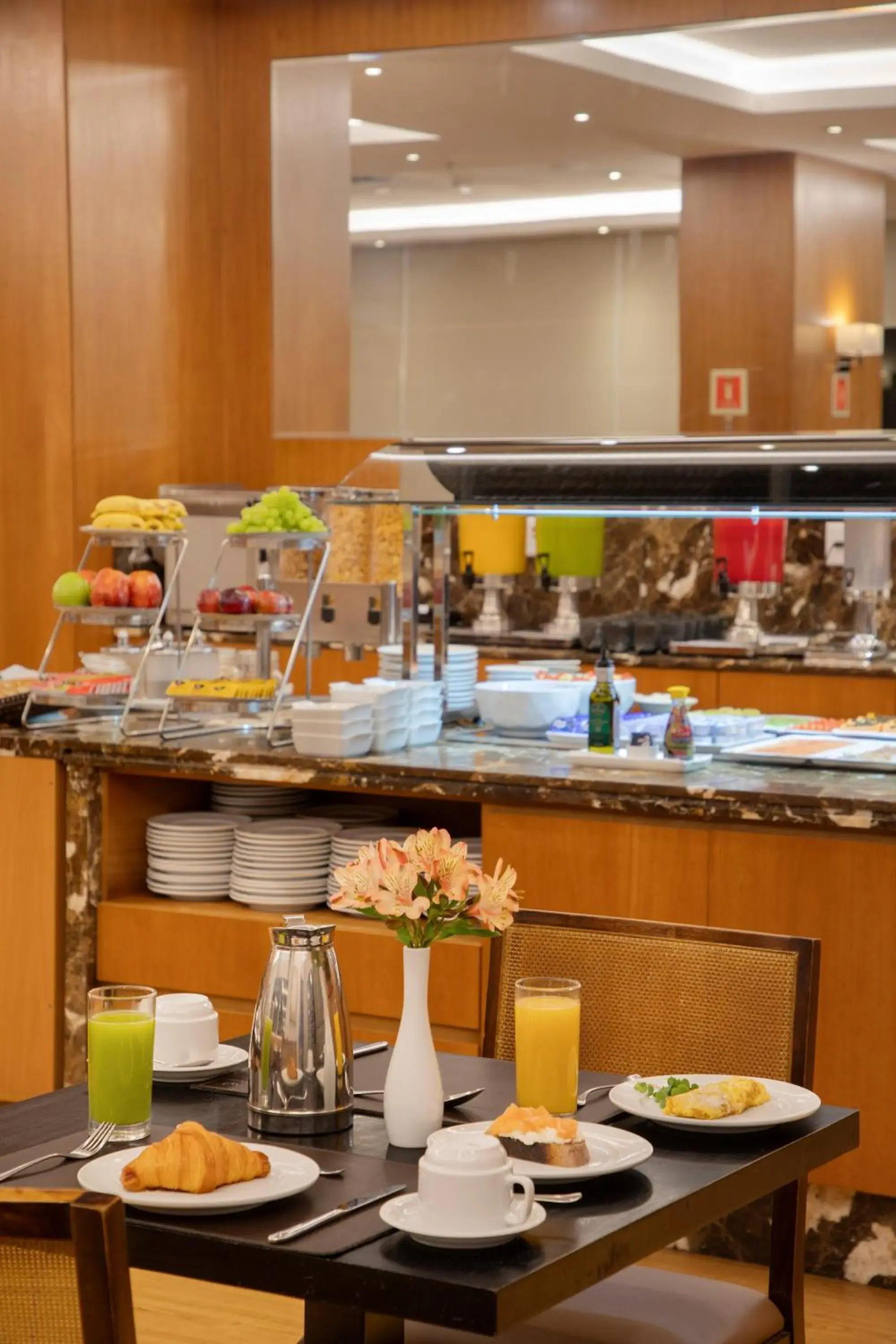 Breakfast in Windsor Brasilia Hotel Breakfast in Windsor Brasilia Hotel