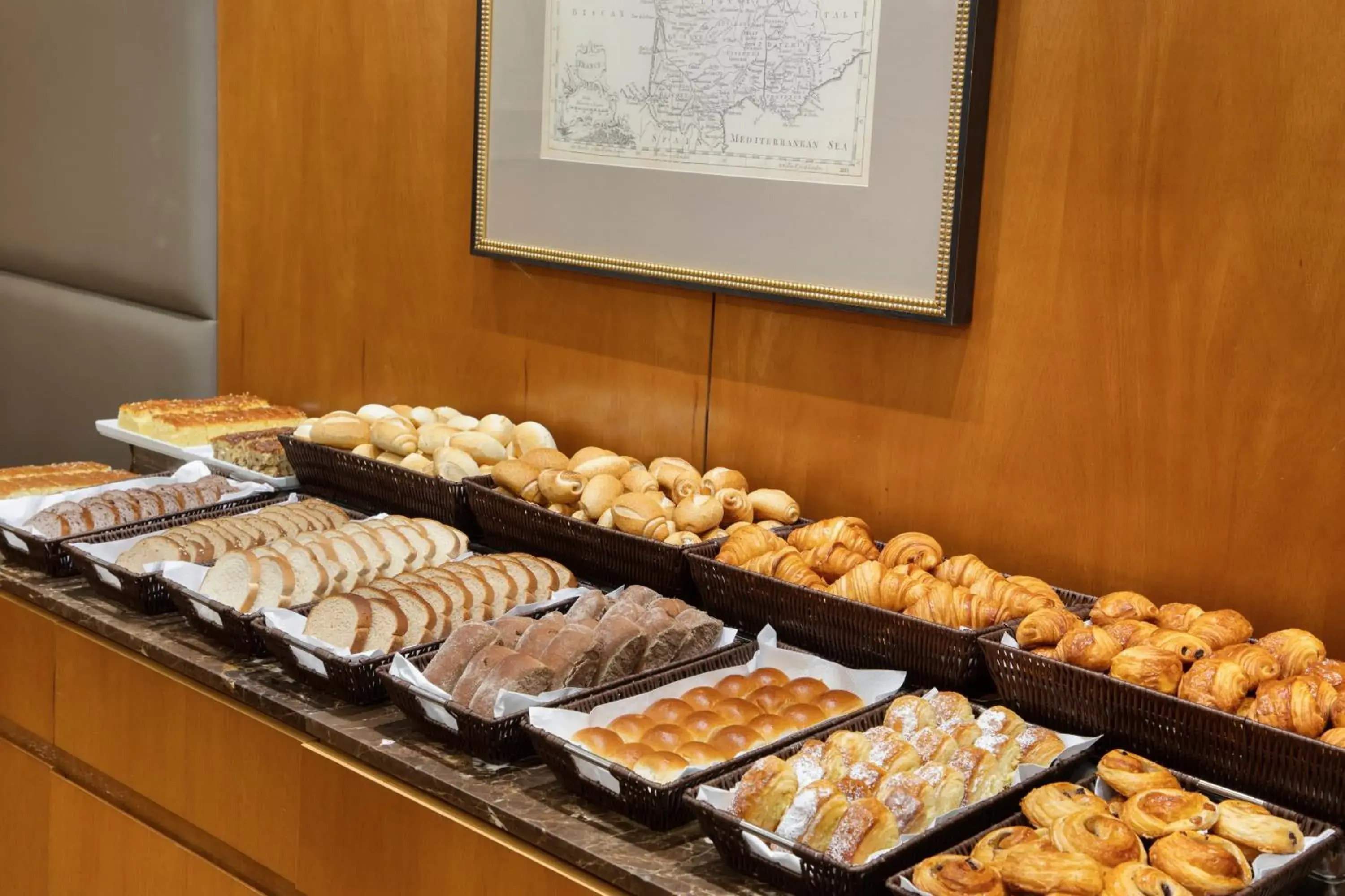 Breakfast in Windsor Brasilia Hotel Breakfast in Windsor Brasilia Hotel