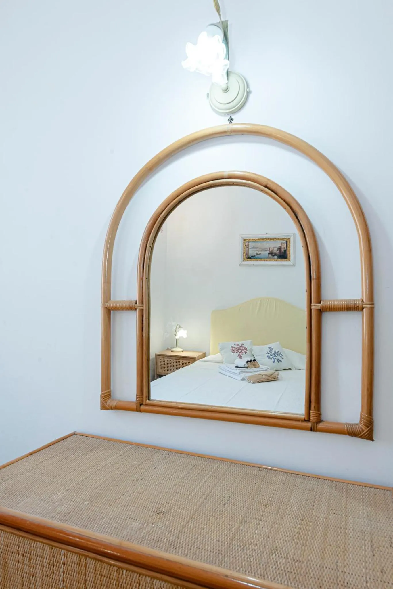Decorative detail, Bed in Villino dei Coralli
