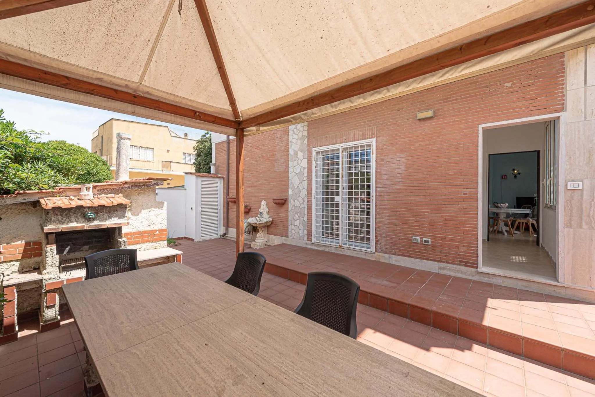 Property building in Villino dei Coralli