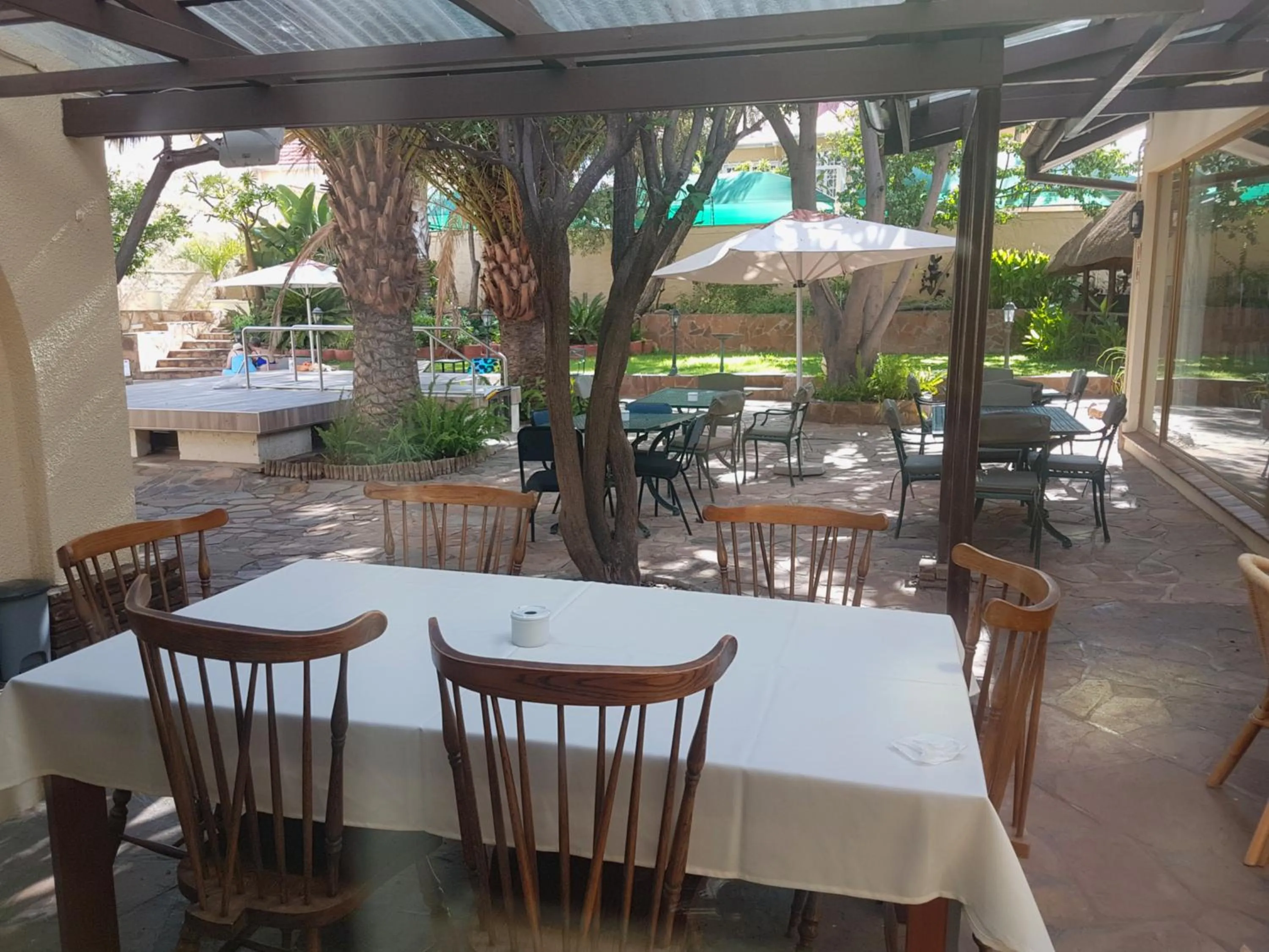 Garden view in Hotel Pension Steiner