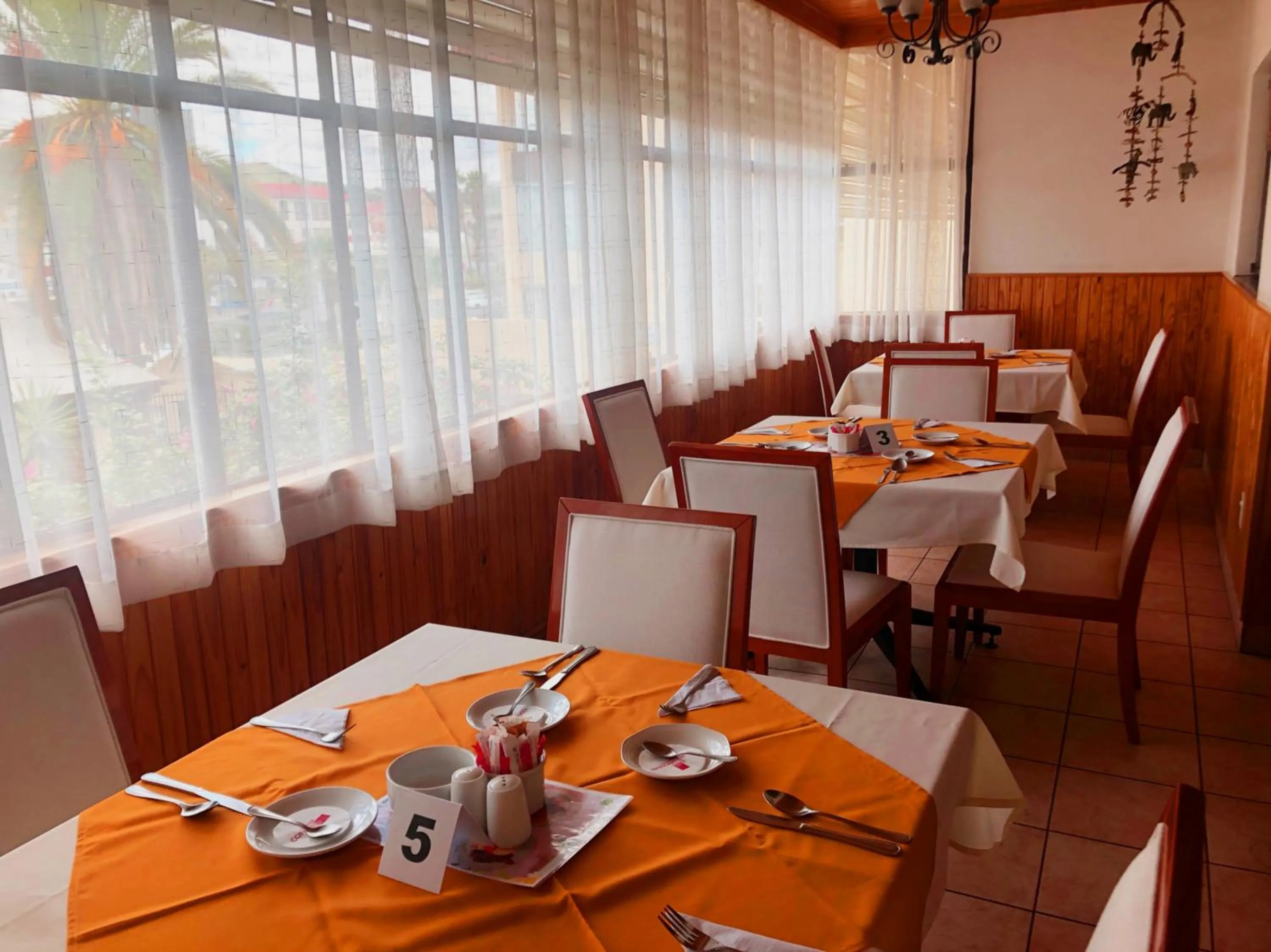 Dining area in Hotel Pension Steiner