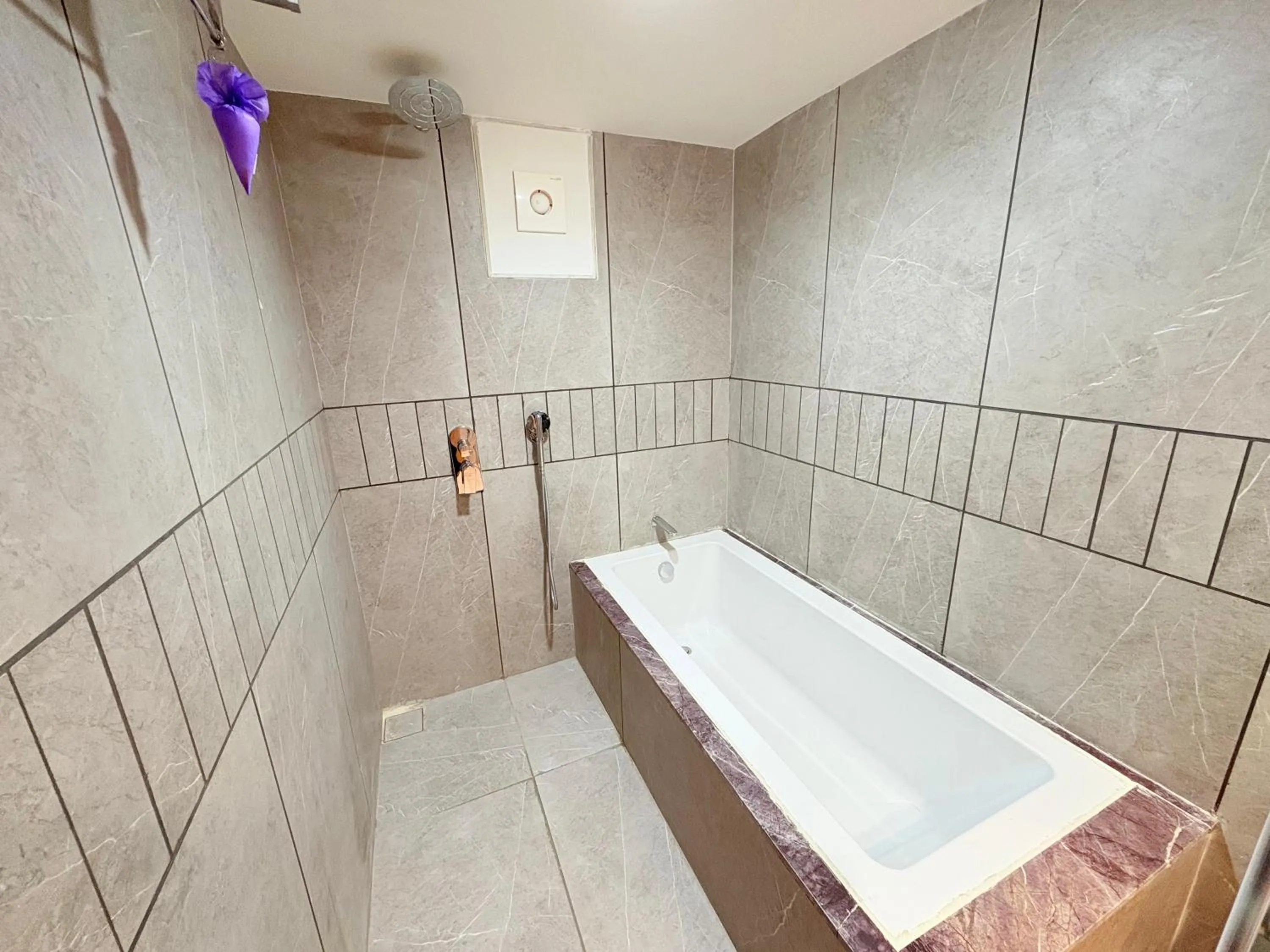 Shower in The Parterre - SG Highway Ahmedabad