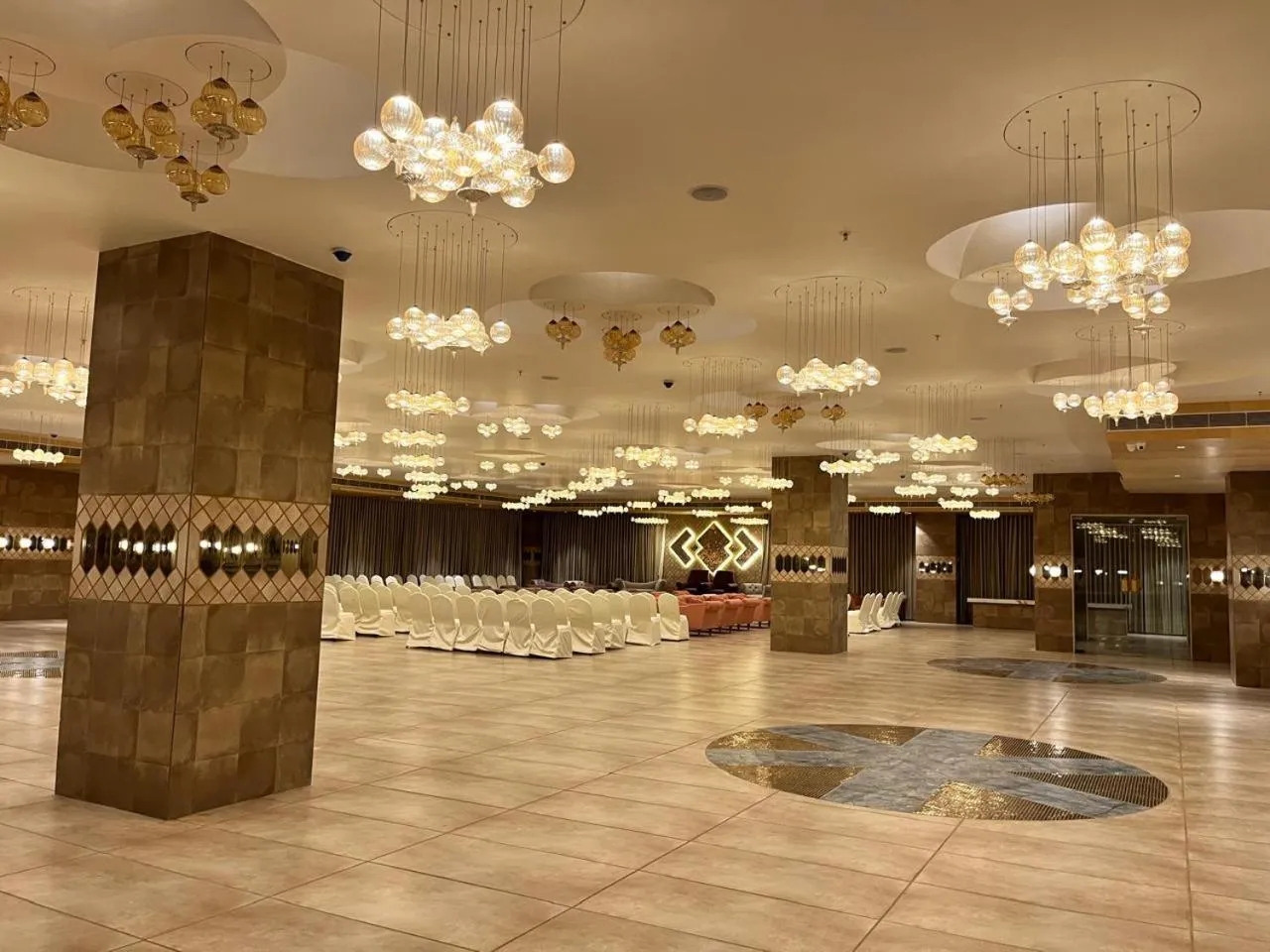 Food and drinks in The Parterre - SG Highway Ahmedabad