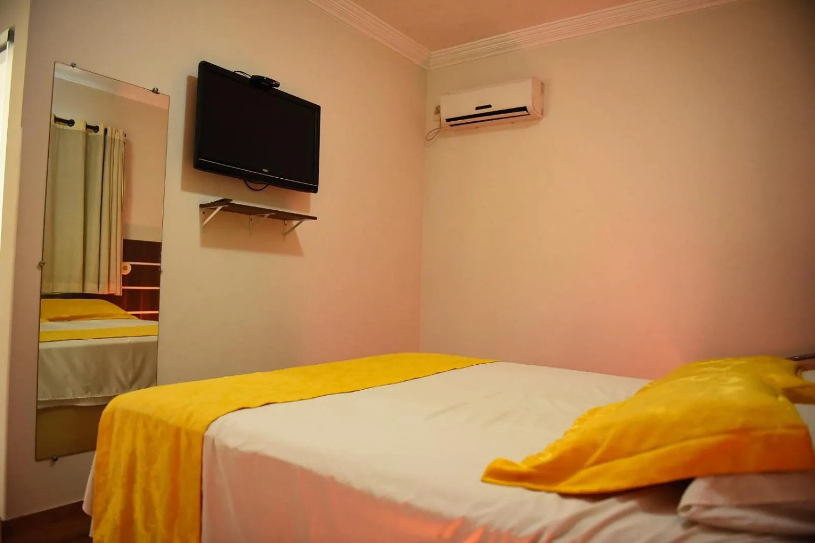 Bed in Hotel Volp Patos