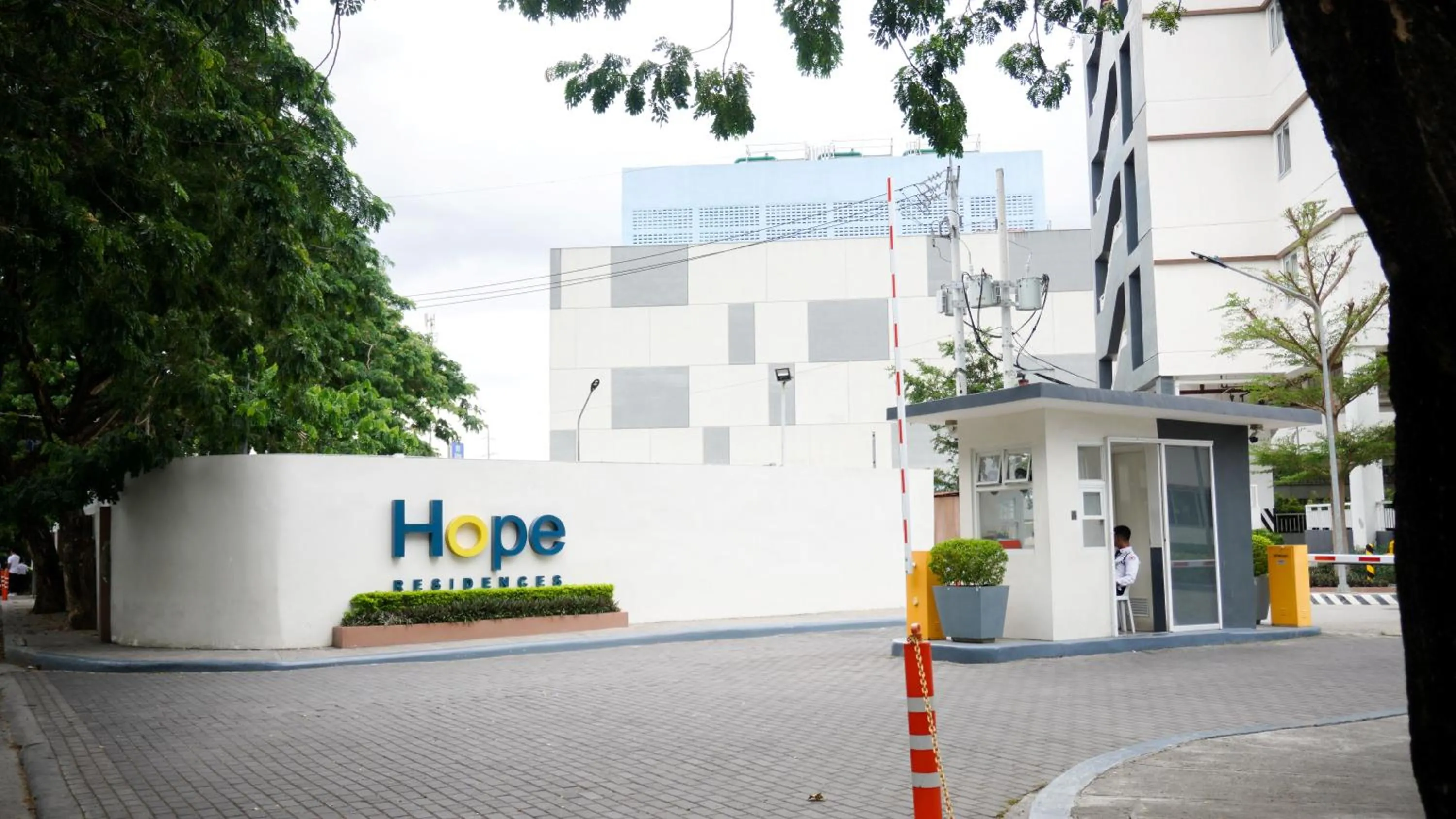 Warm & Cozy Retreat near SM City Trece Martires