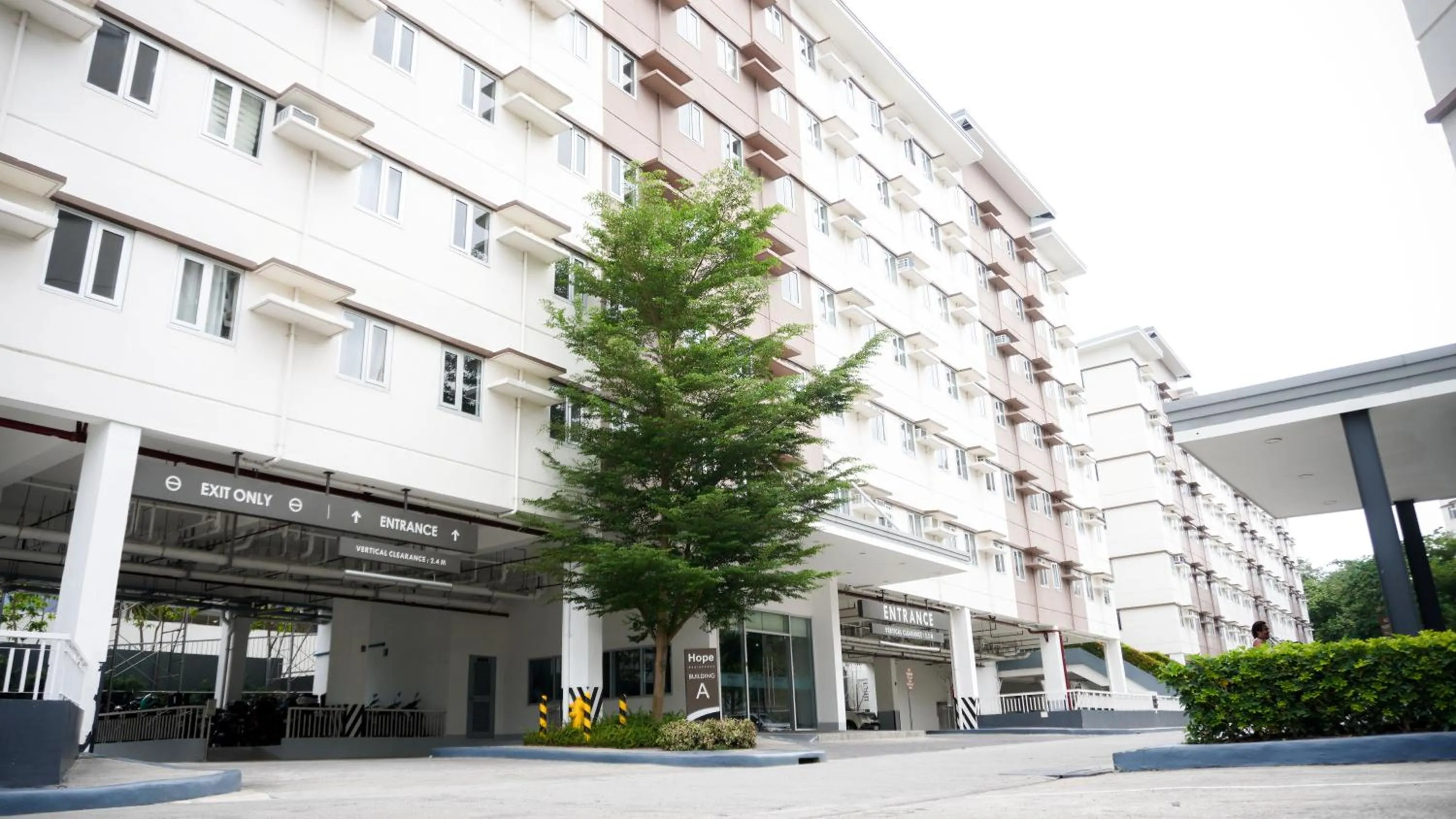 Warm & Cozy Retreat near SM City Trece Martires