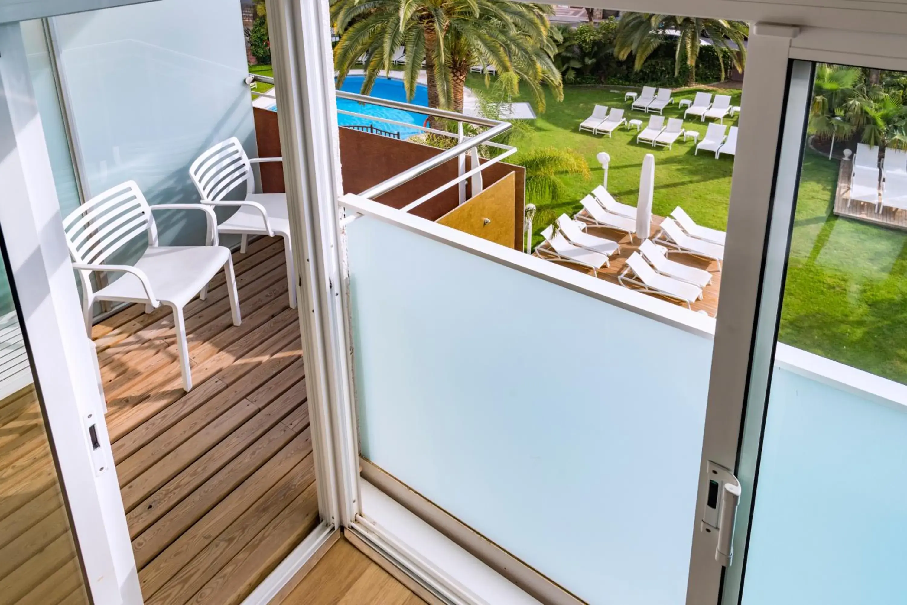 Garden view in Mònica Hotel Garden view in Mònica Hotel