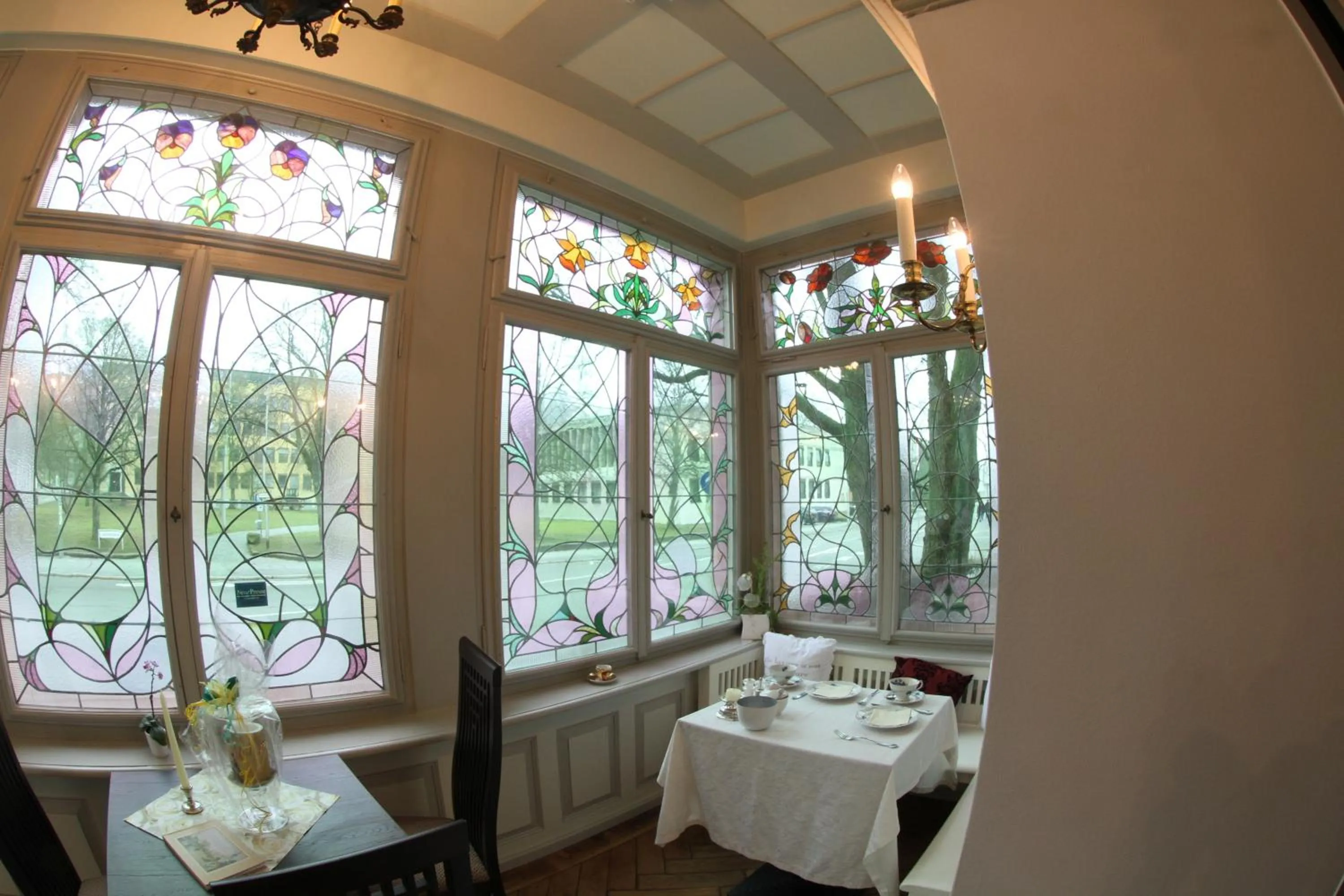 Dining area in Hotel Villa Victoria