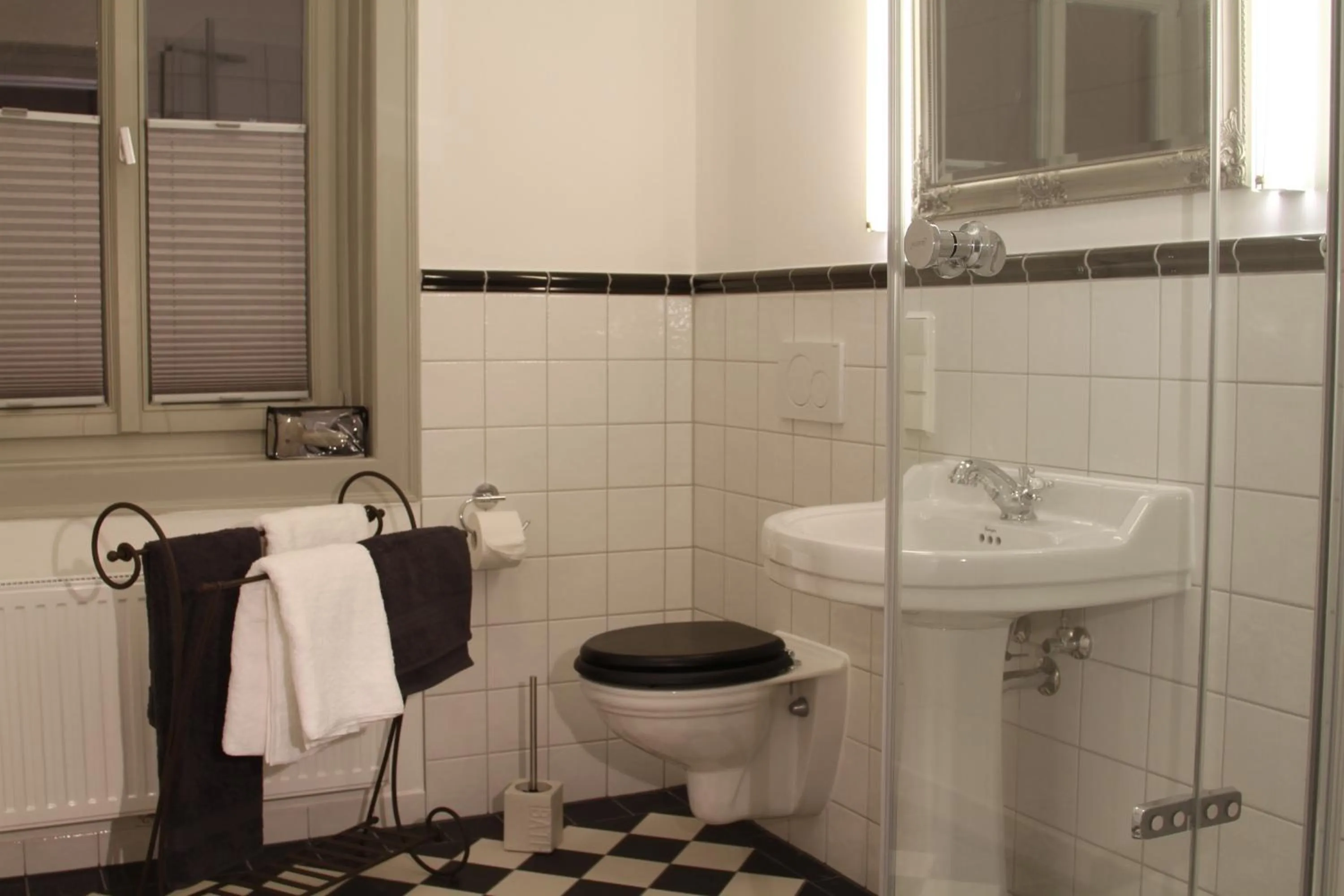 Bathroom in Hotel Villa Victoria