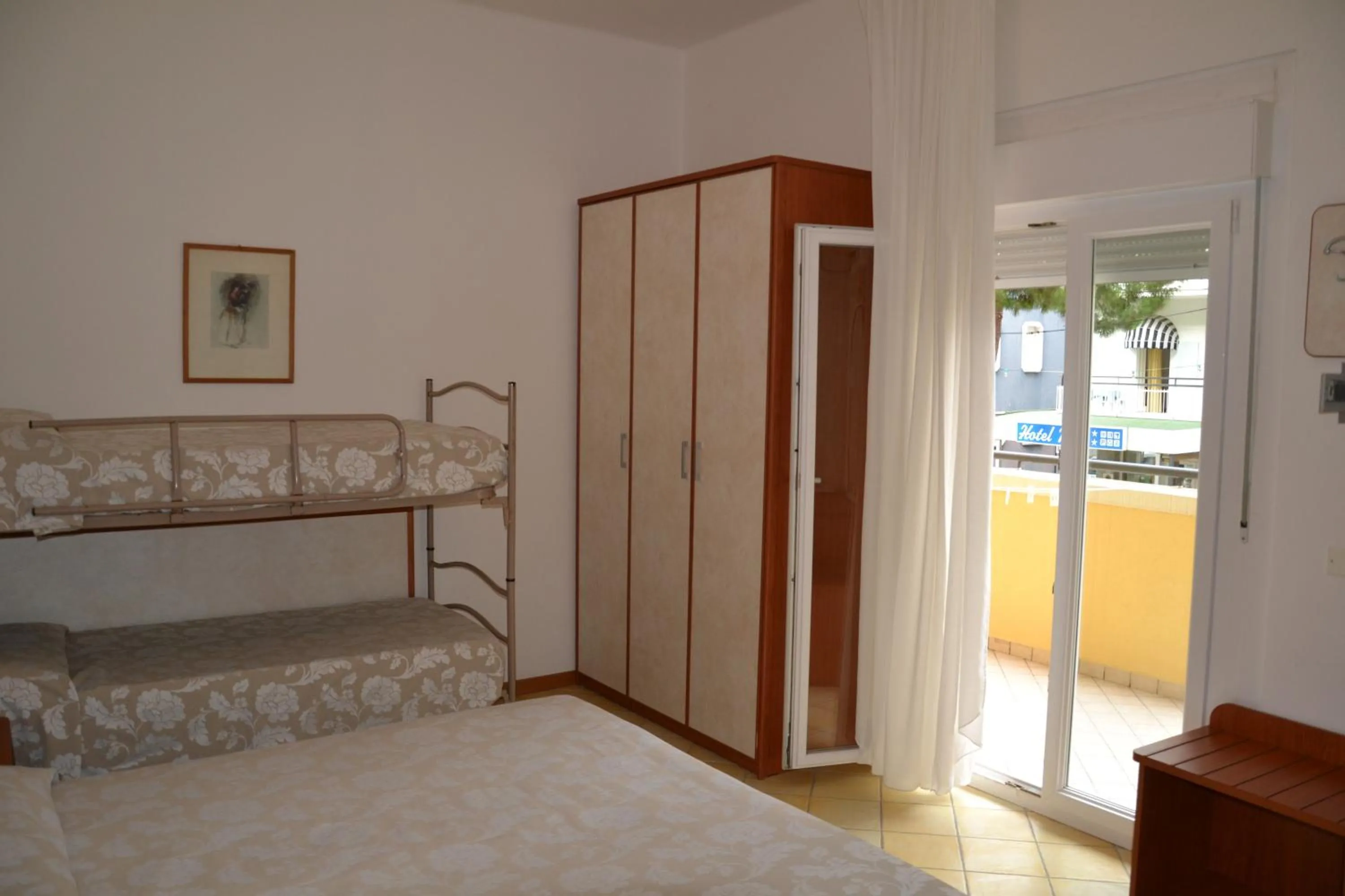 Bedroom, Bed in Hotel Ariston