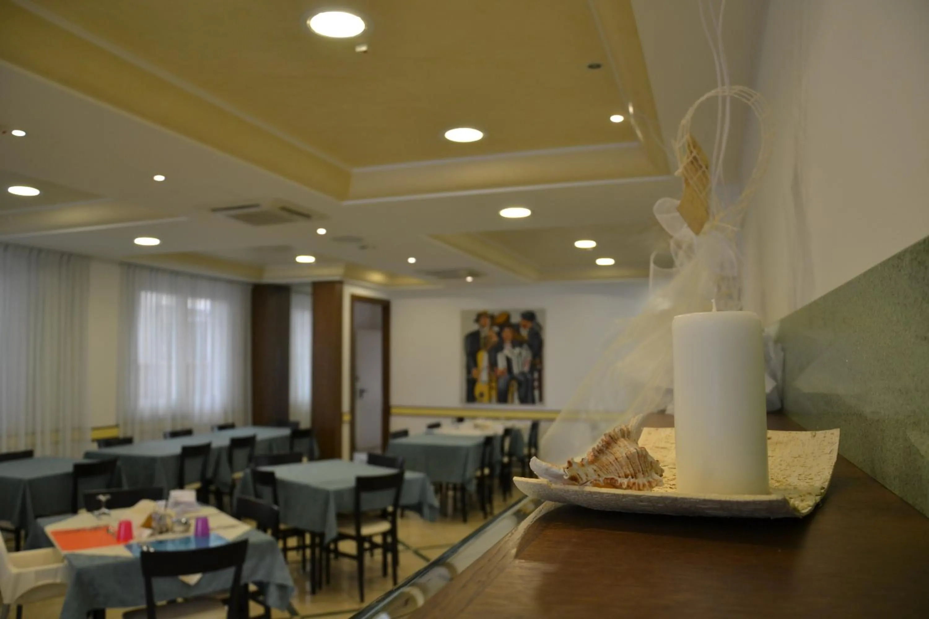 Restaurant/places to eat in Hotel Ariston