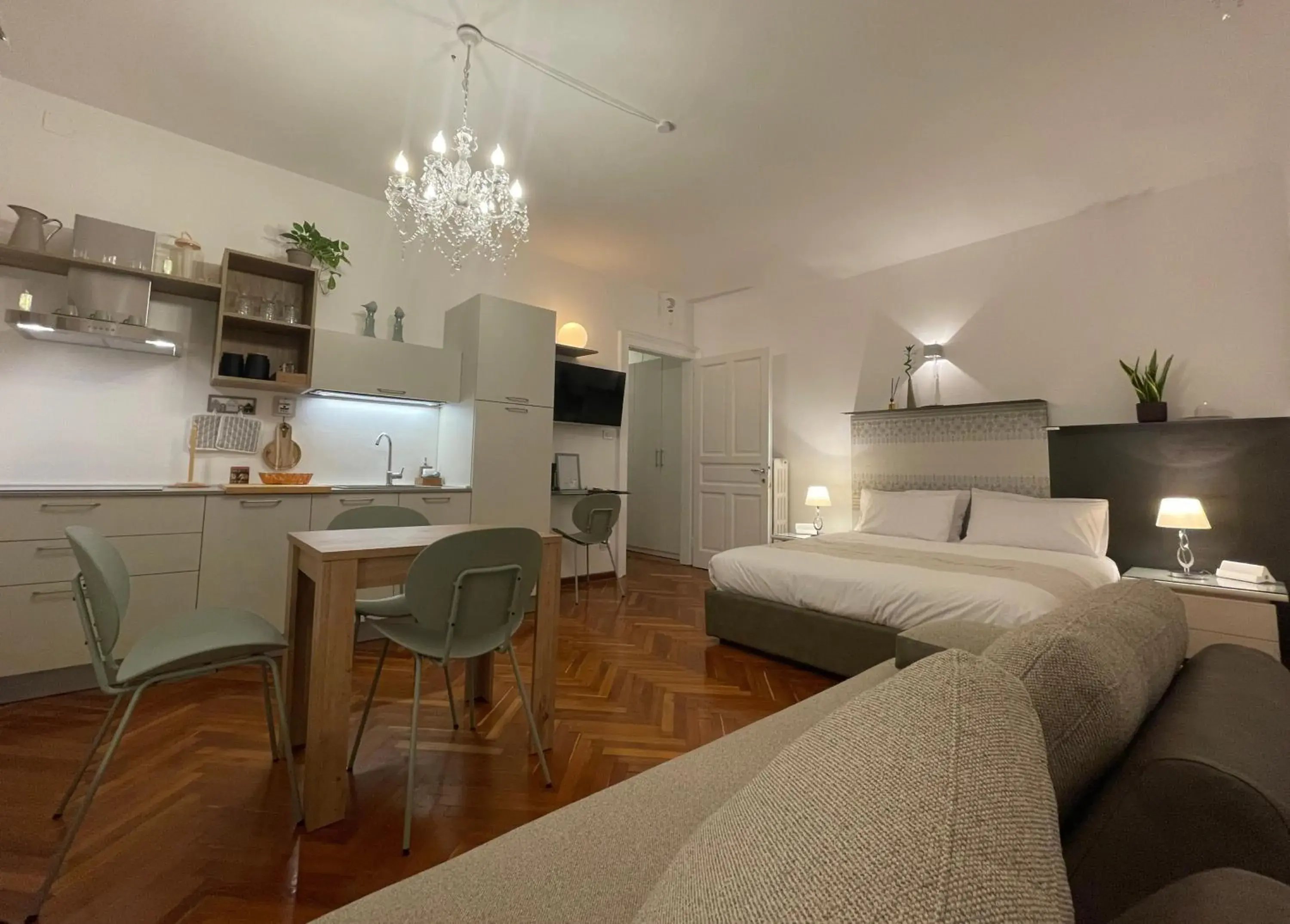 La Suite dei Cristalli - Gorizia Central Apartment La Suite dei Cristalli - Gorizia Central Apartment