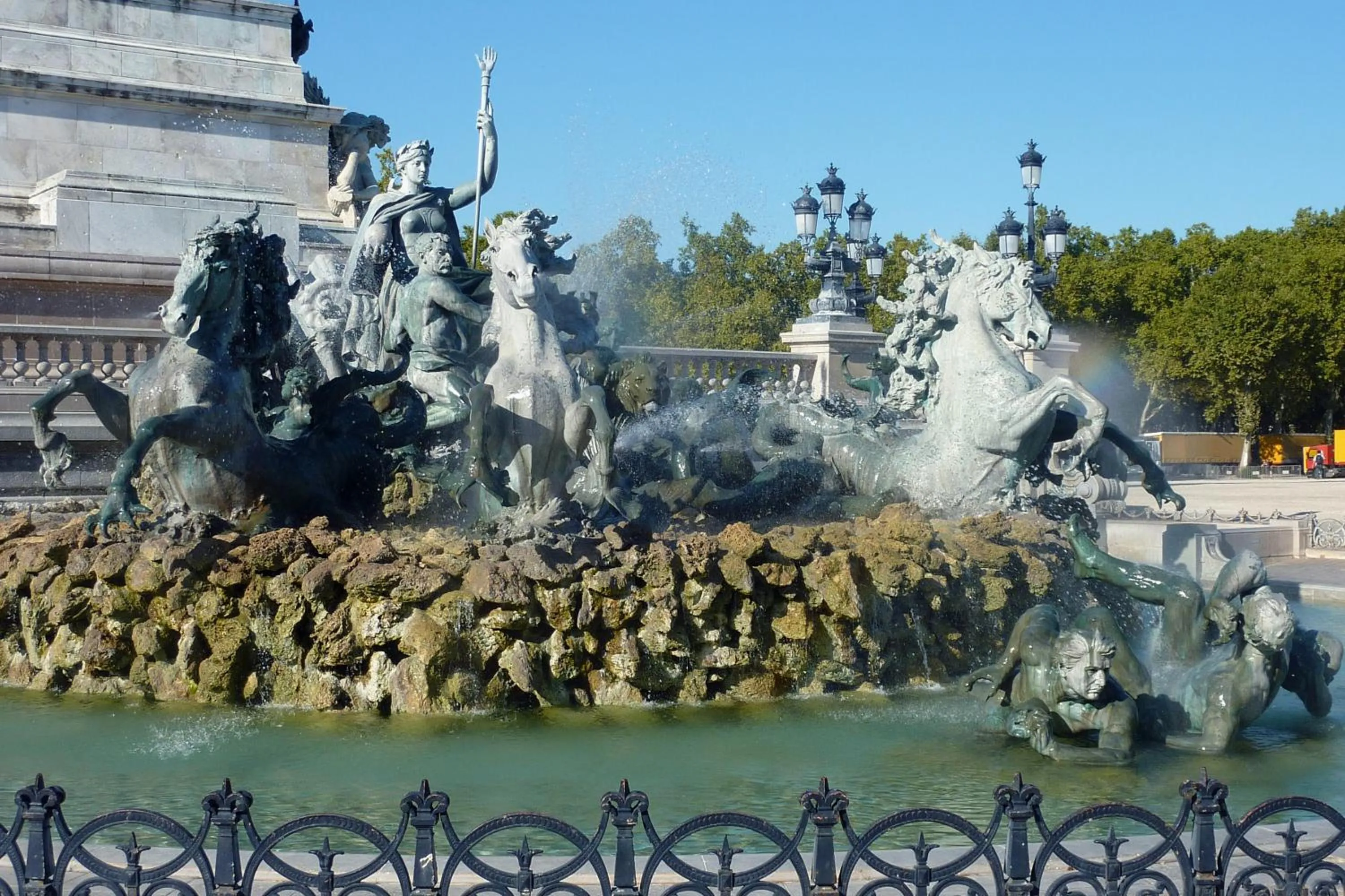 Nearby landmark in La Suite aquitaine