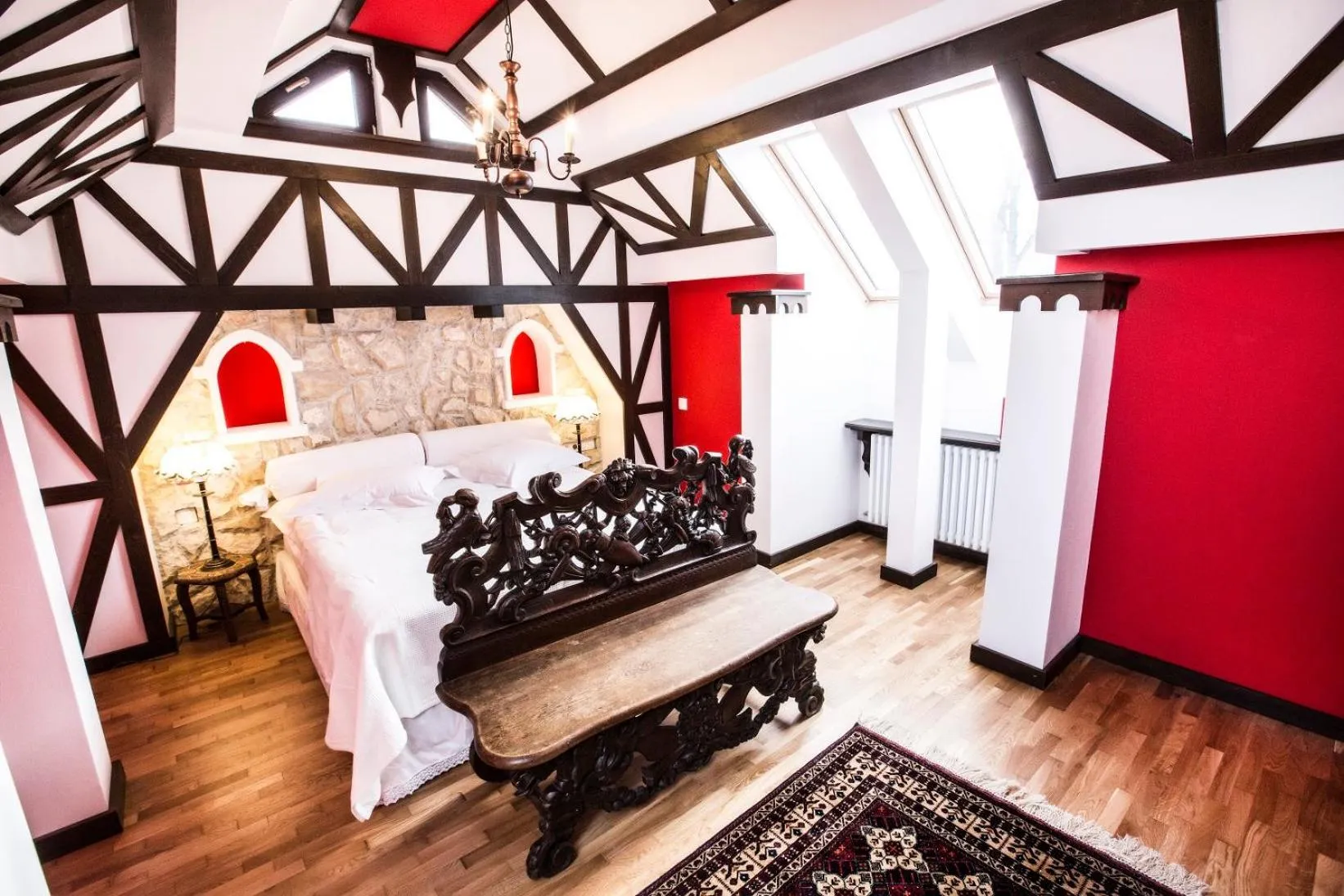 Bed in Casa Din Bran - Inn Center