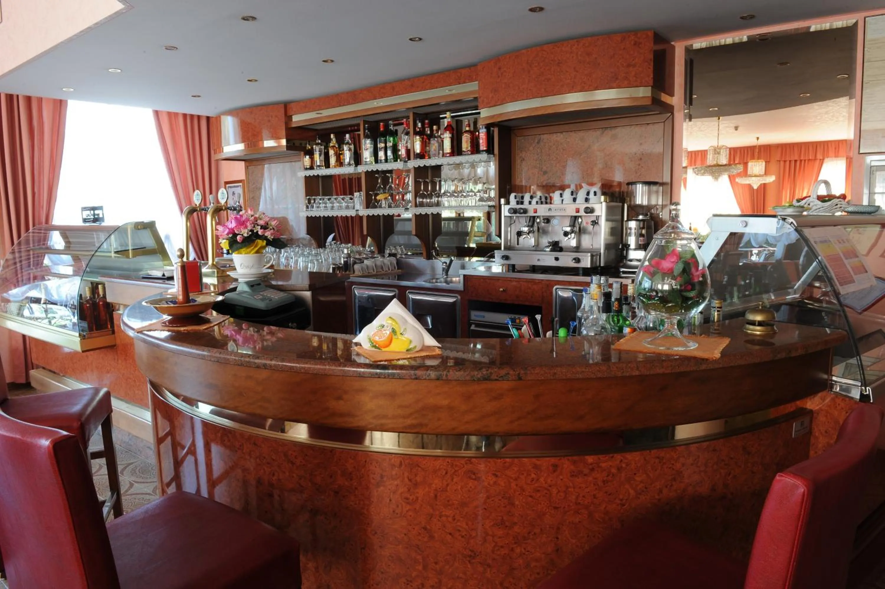 Restaurant/places to eat in Hotel Cristallo