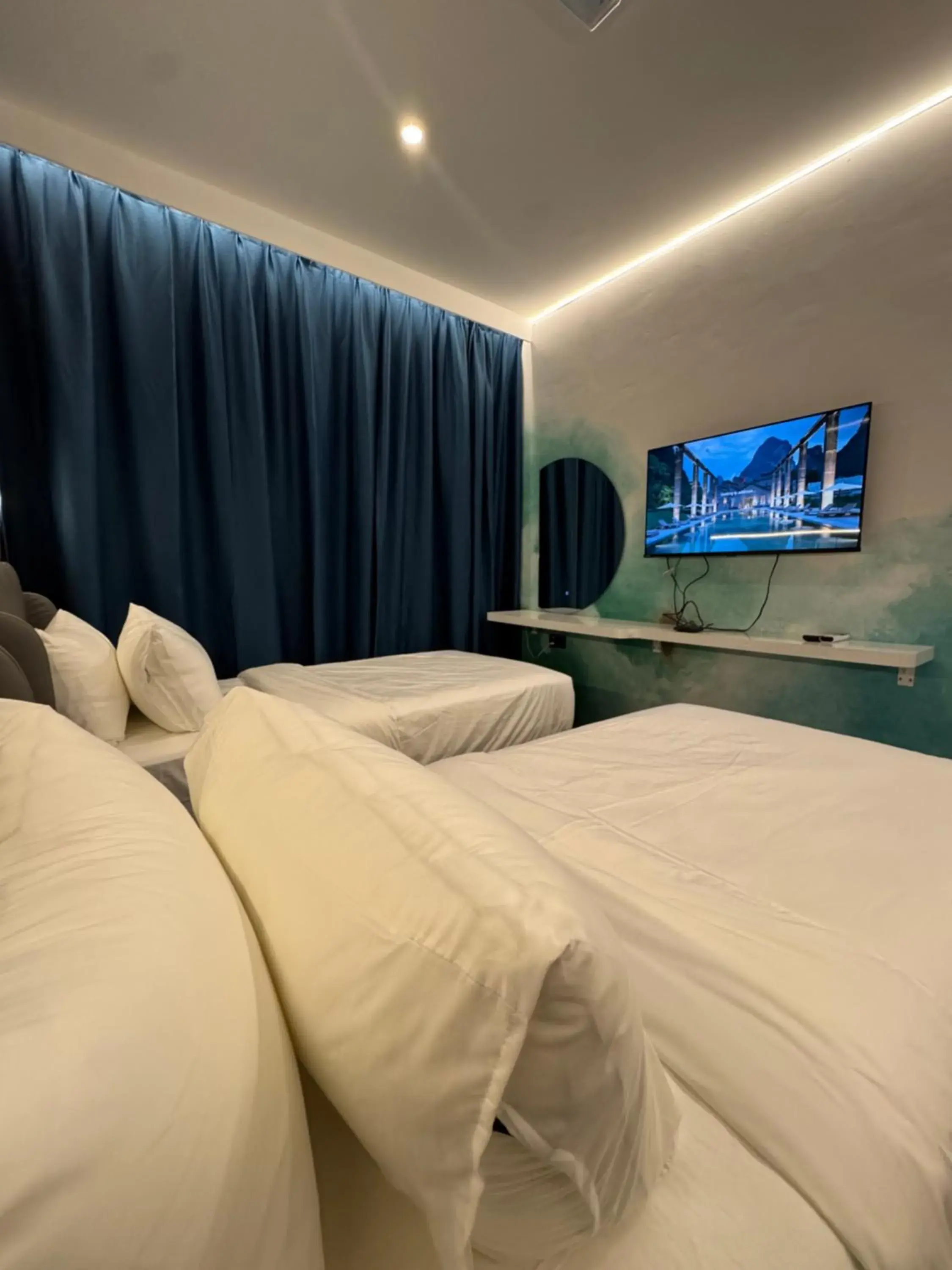 Bed in THE SWAN hotel Bed in THE SWAN hotel