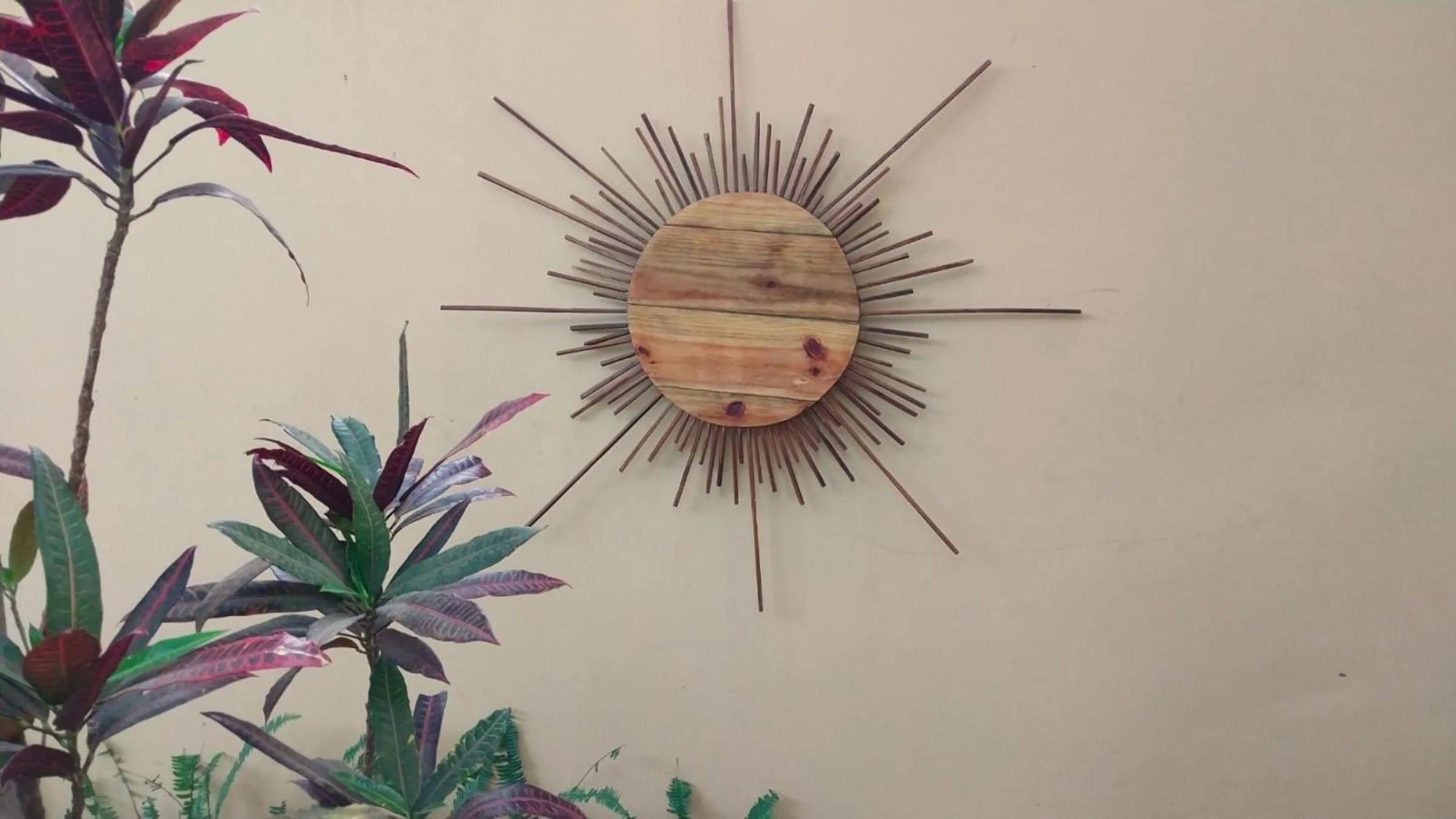 Decorative detail in DEVOCEAN Lodge