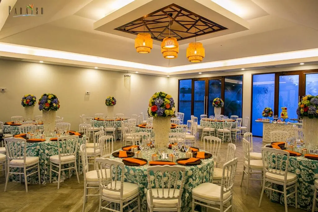 Paraiso Rainforest and Beach Hotel