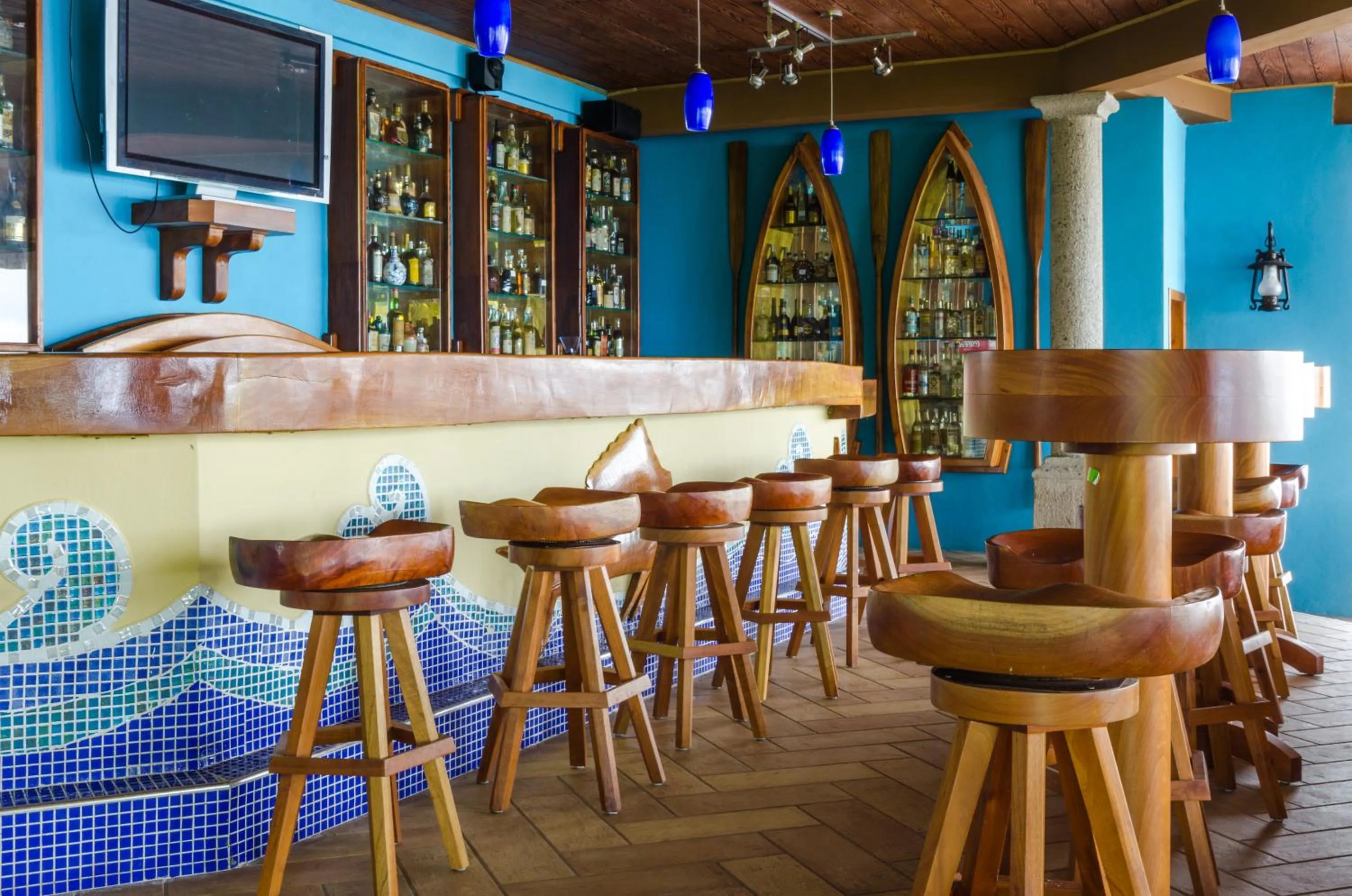 Lounge or bar in Paraiso Rainforest and Beach Hotel