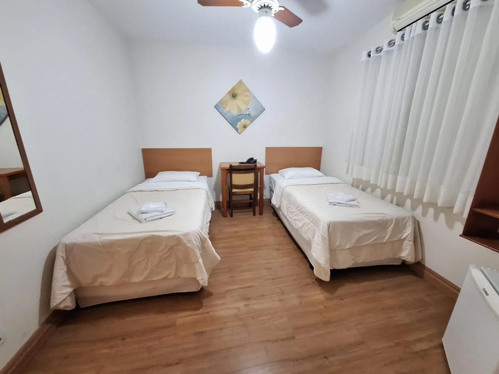 Photo of the whole room, Bed in Hotel Itapema