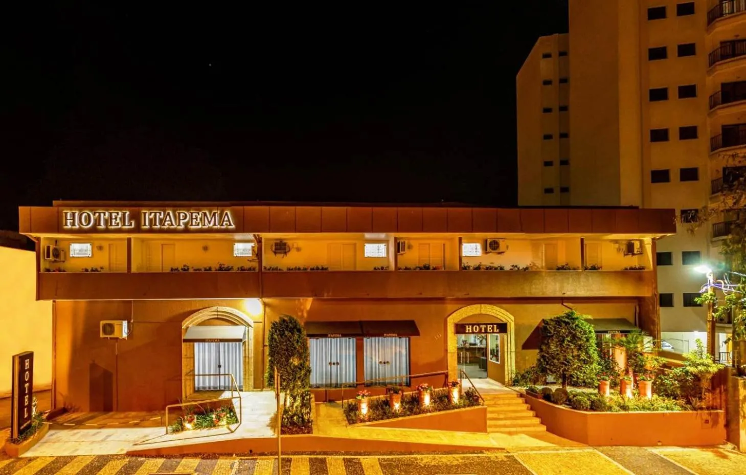 Property building in Hotel Itapema