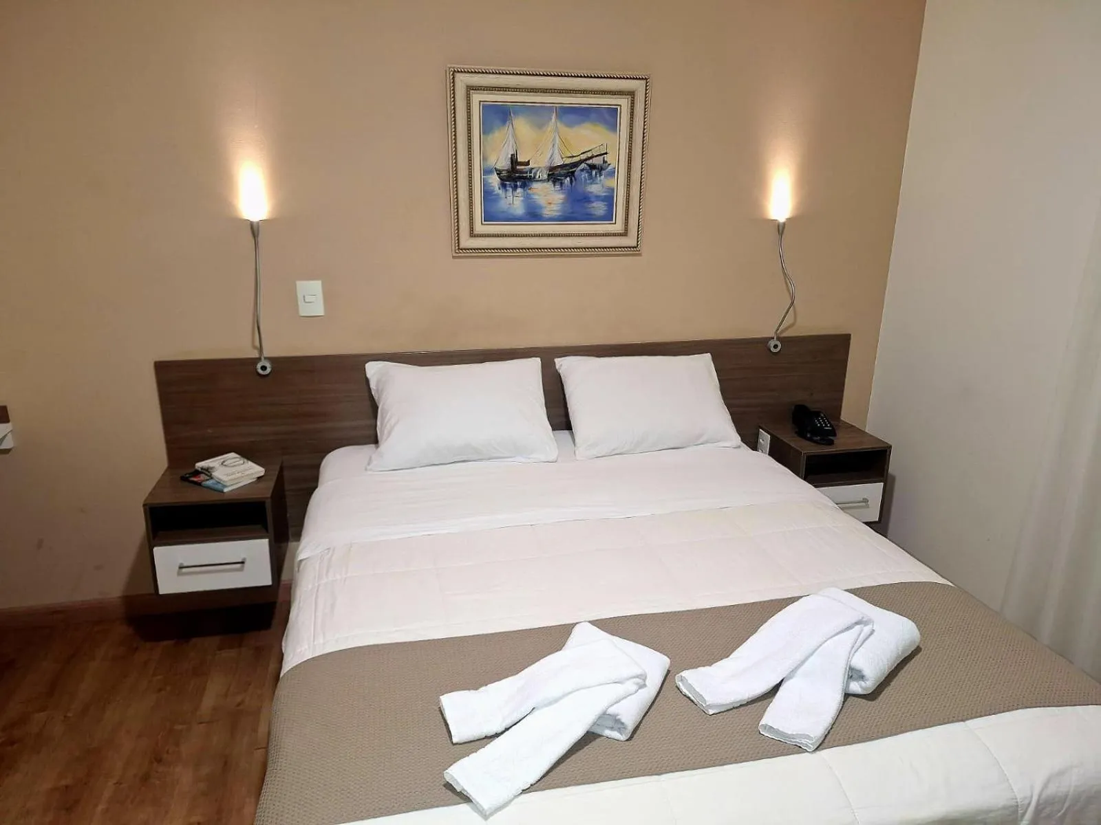 Photo of the whole room, Bed in Hotel Itapema