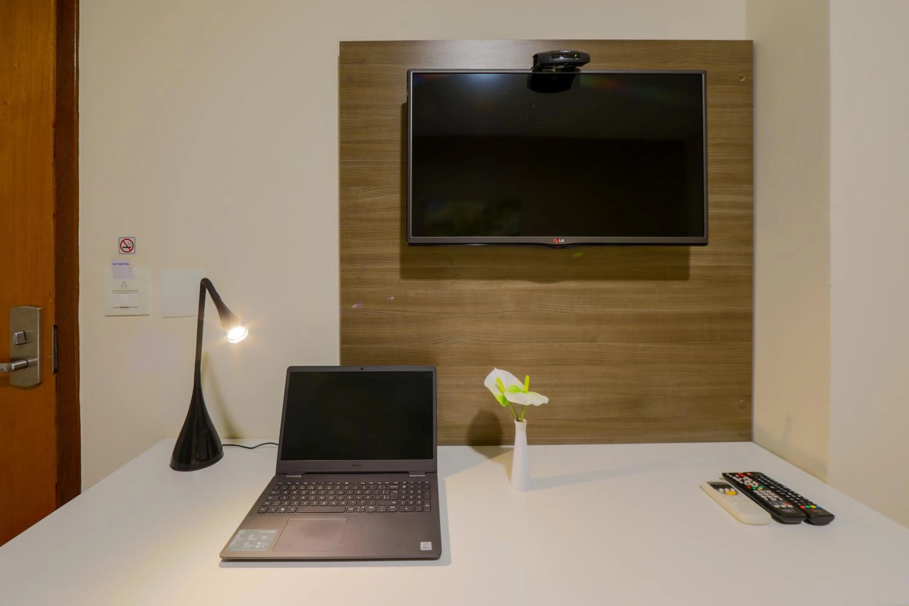 TV and multimedia in Hotel Itapema