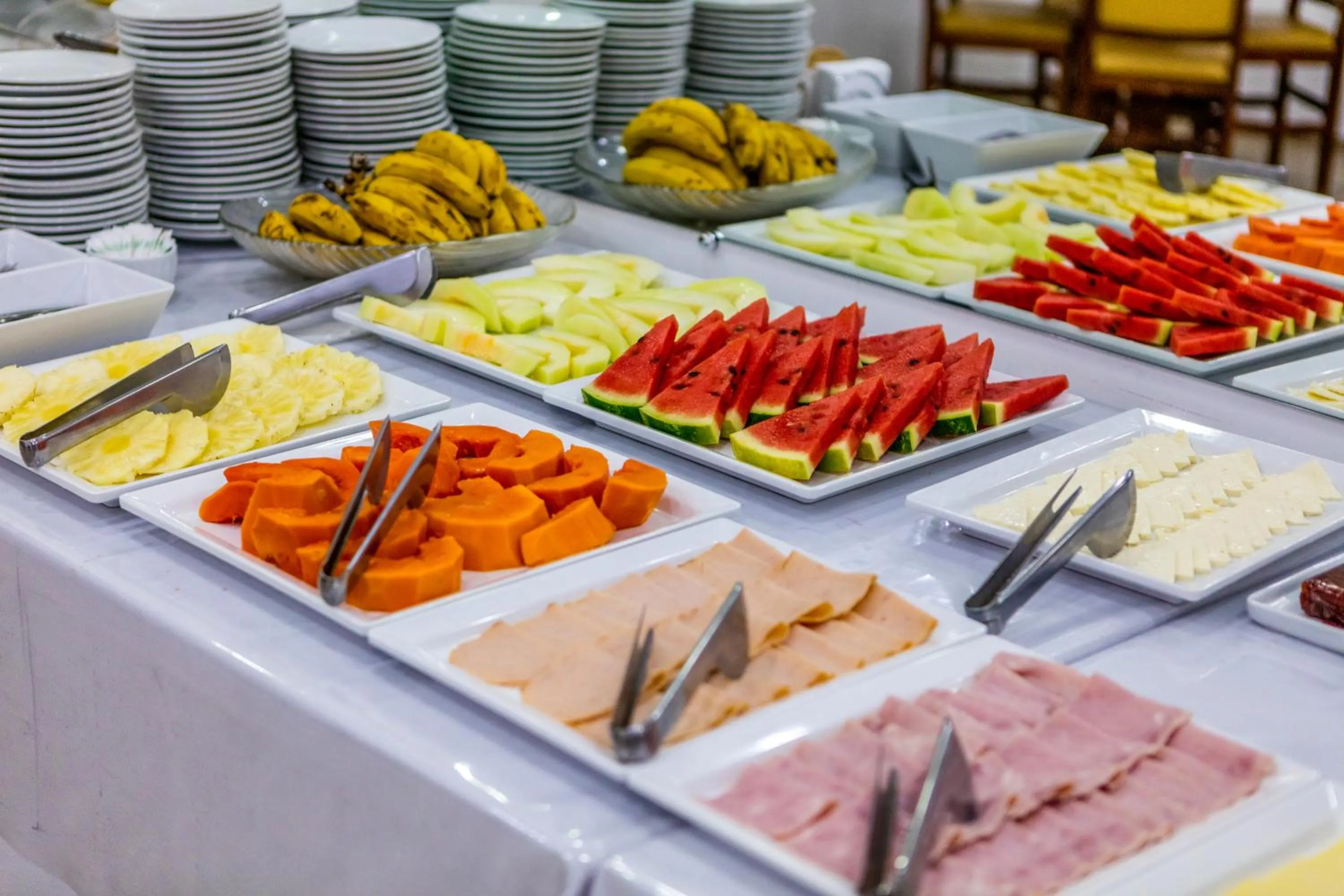 Buffet breakfast in Hotel Itapema