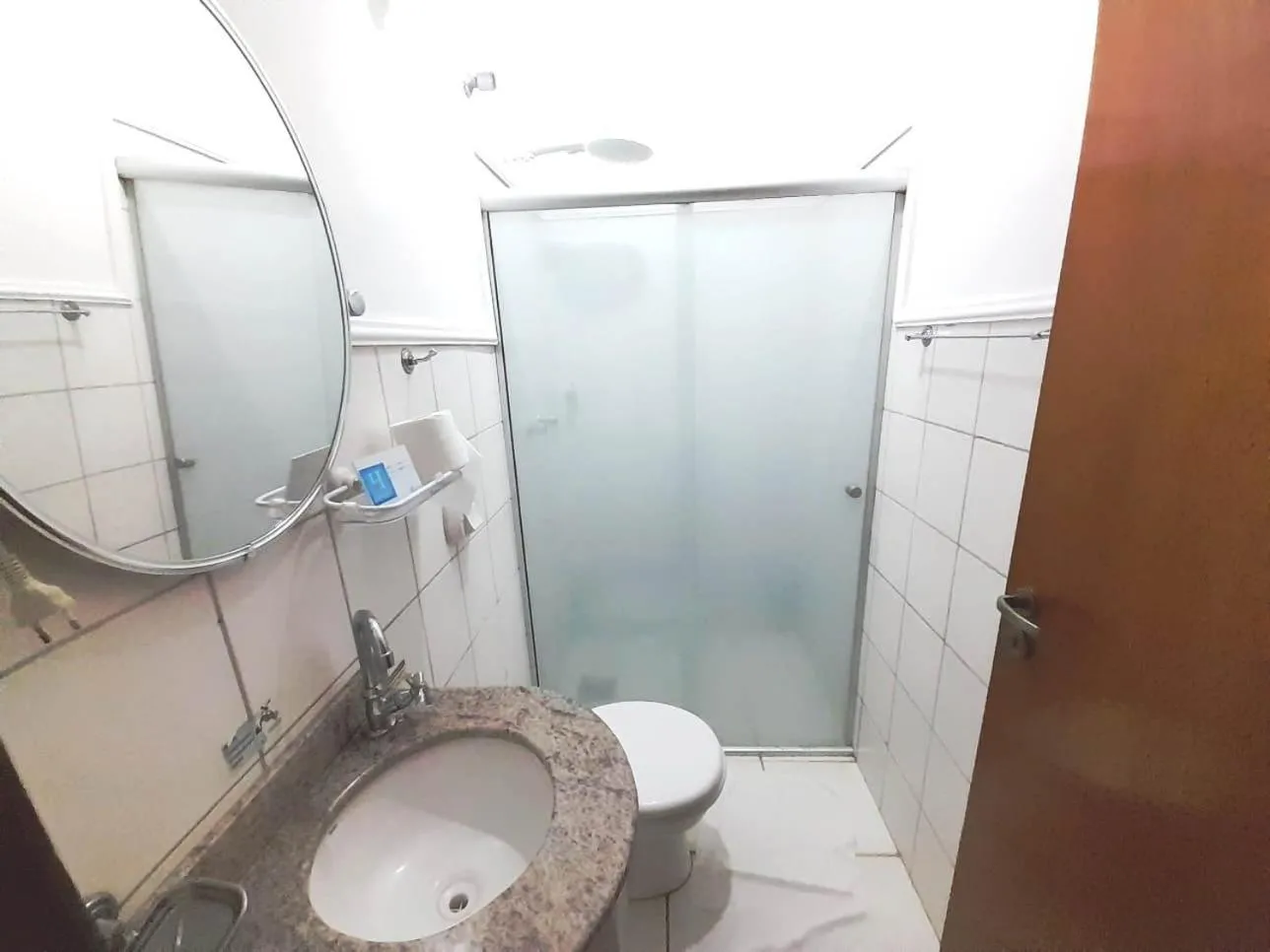 Toilet in Hotel Itapema