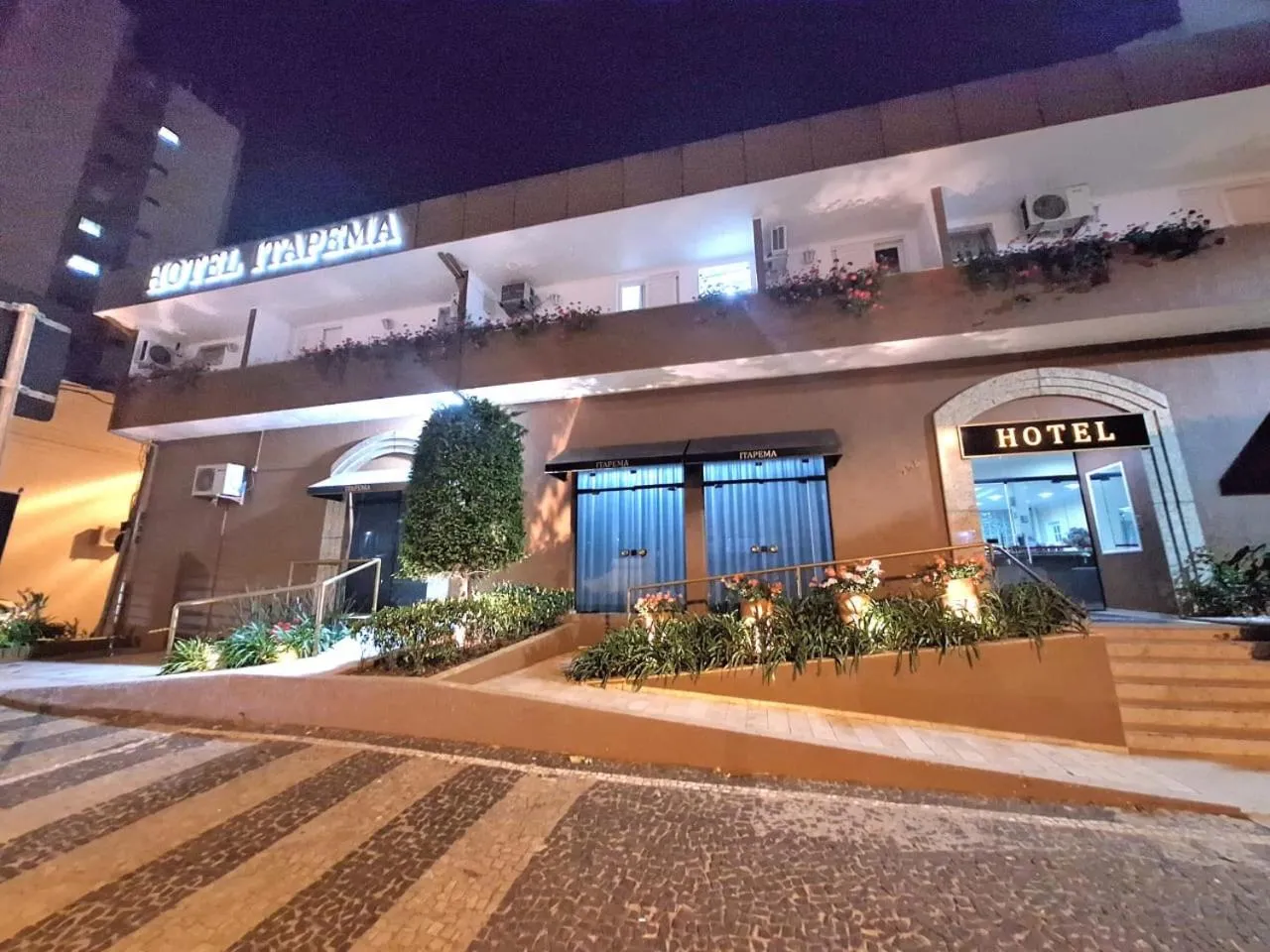 Property building in Hotel Itapema