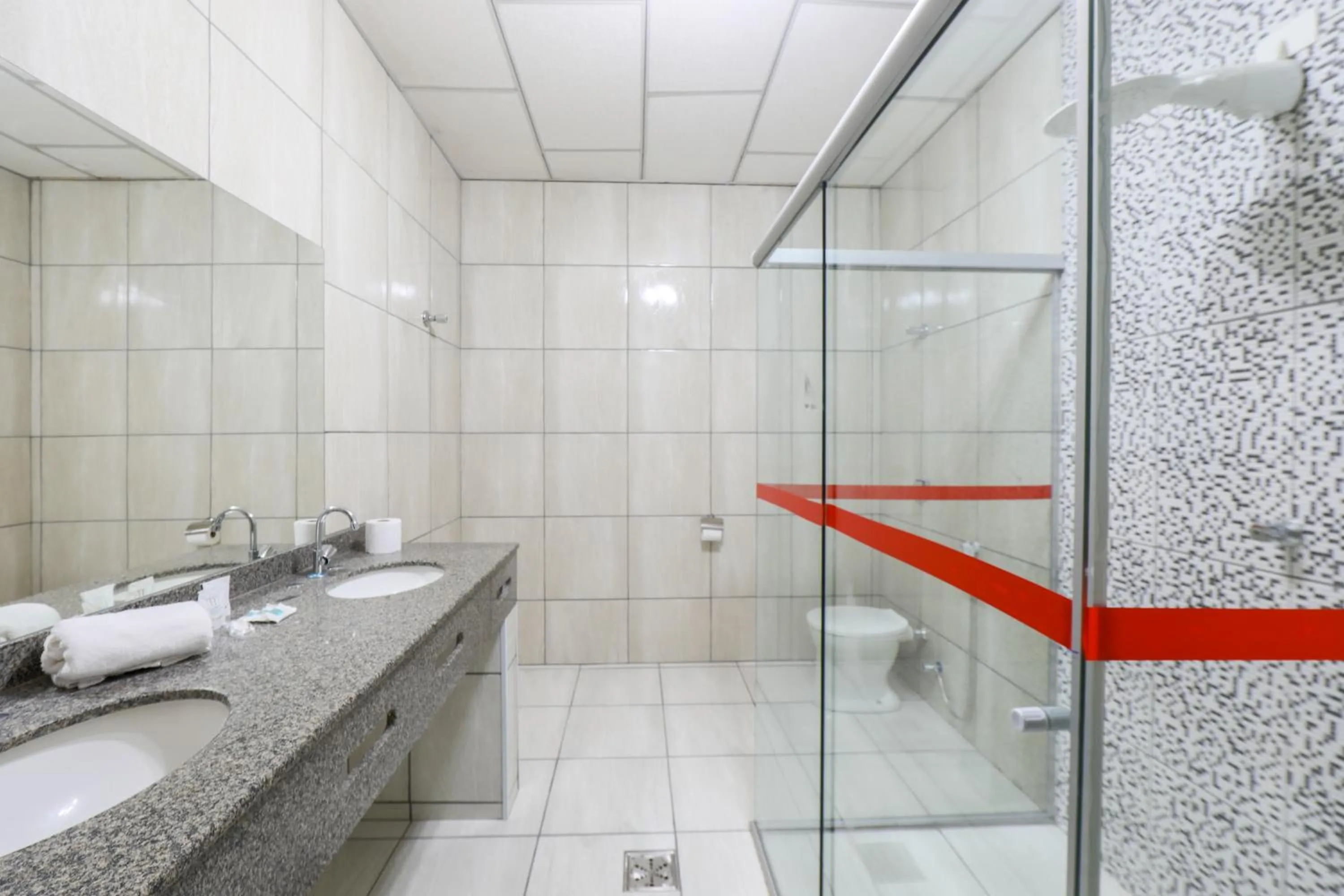 Bathroom in Hotel Itapema