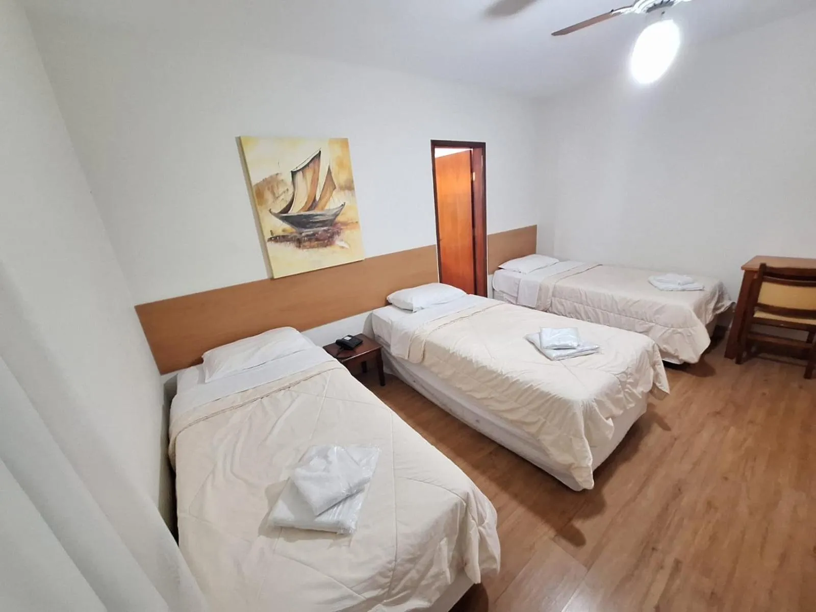 Photo of the whole room, Bed in Hotel Itapema