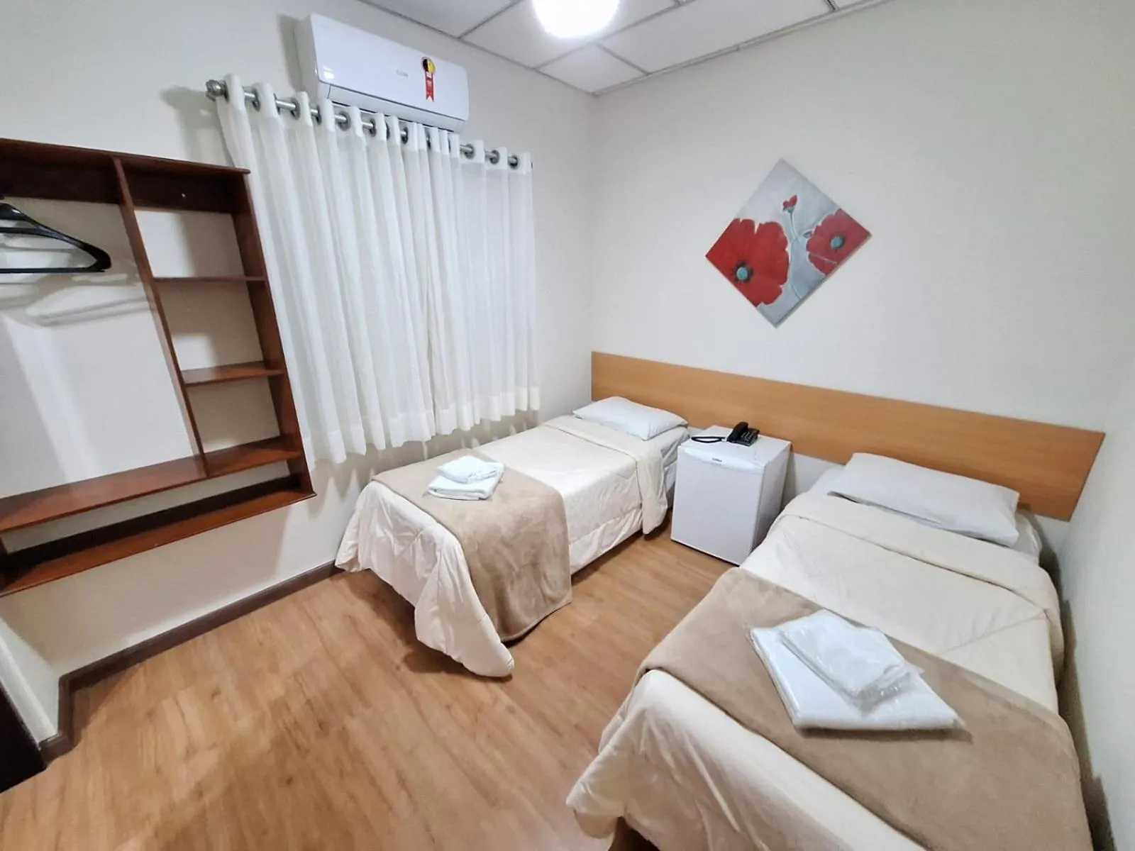 Photo of the whole room, Bed in Hotel Itapema