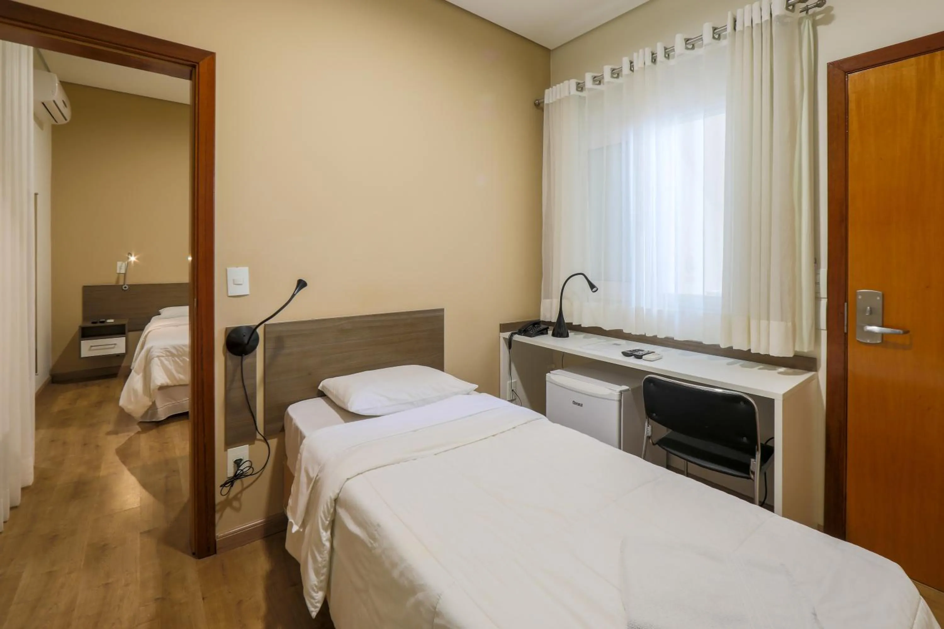 Photo of the whole room, Bed in Hotel Itapema