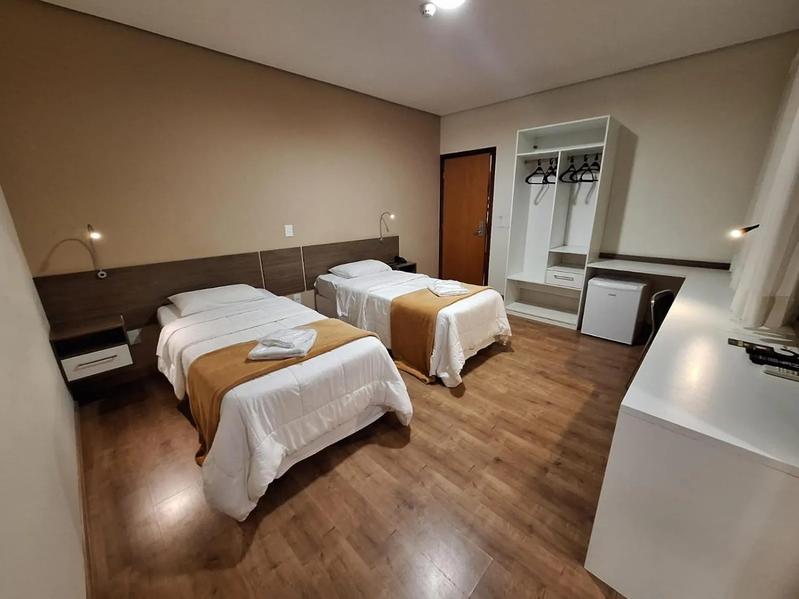 Photo of the whole room, Bed in Hotel Itapema