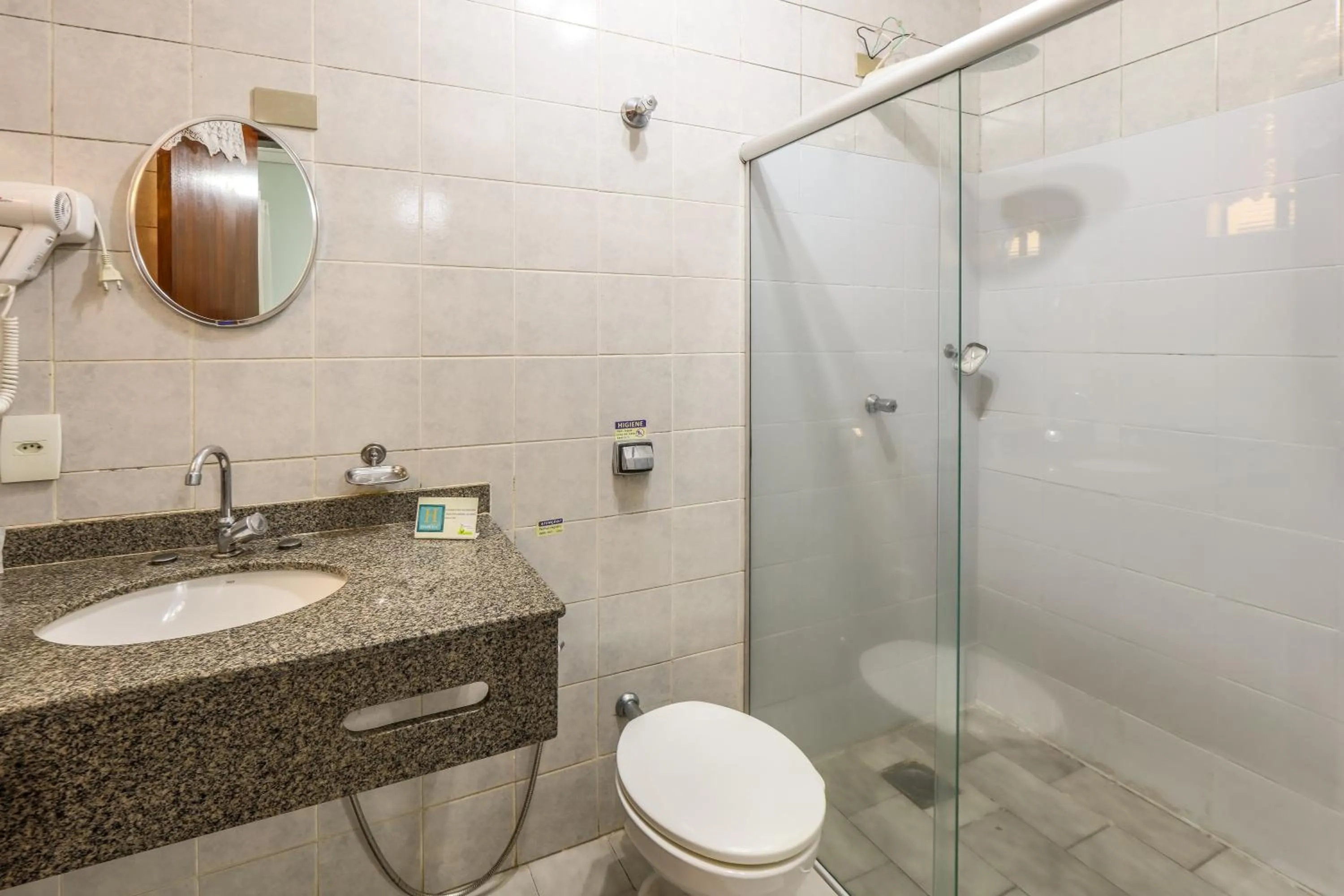 Toilet in Hotel Itapema