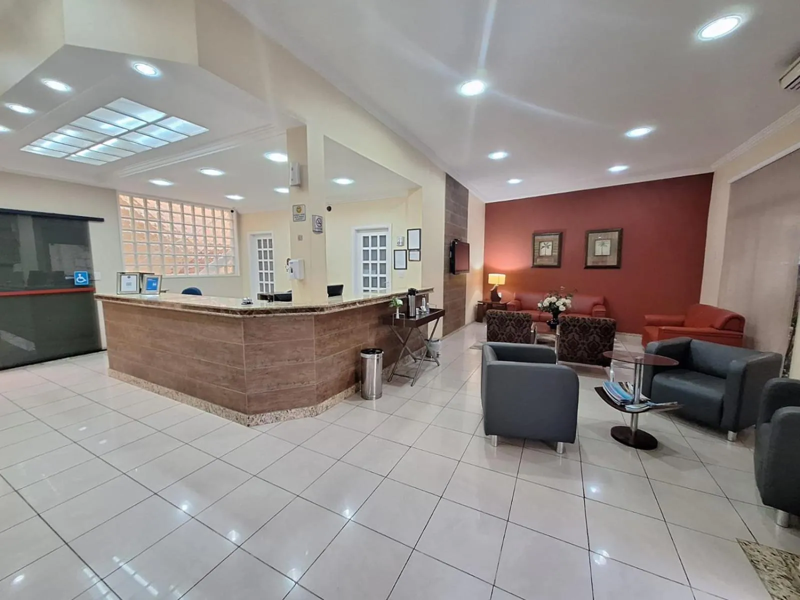 Living room in Hotel Itapema