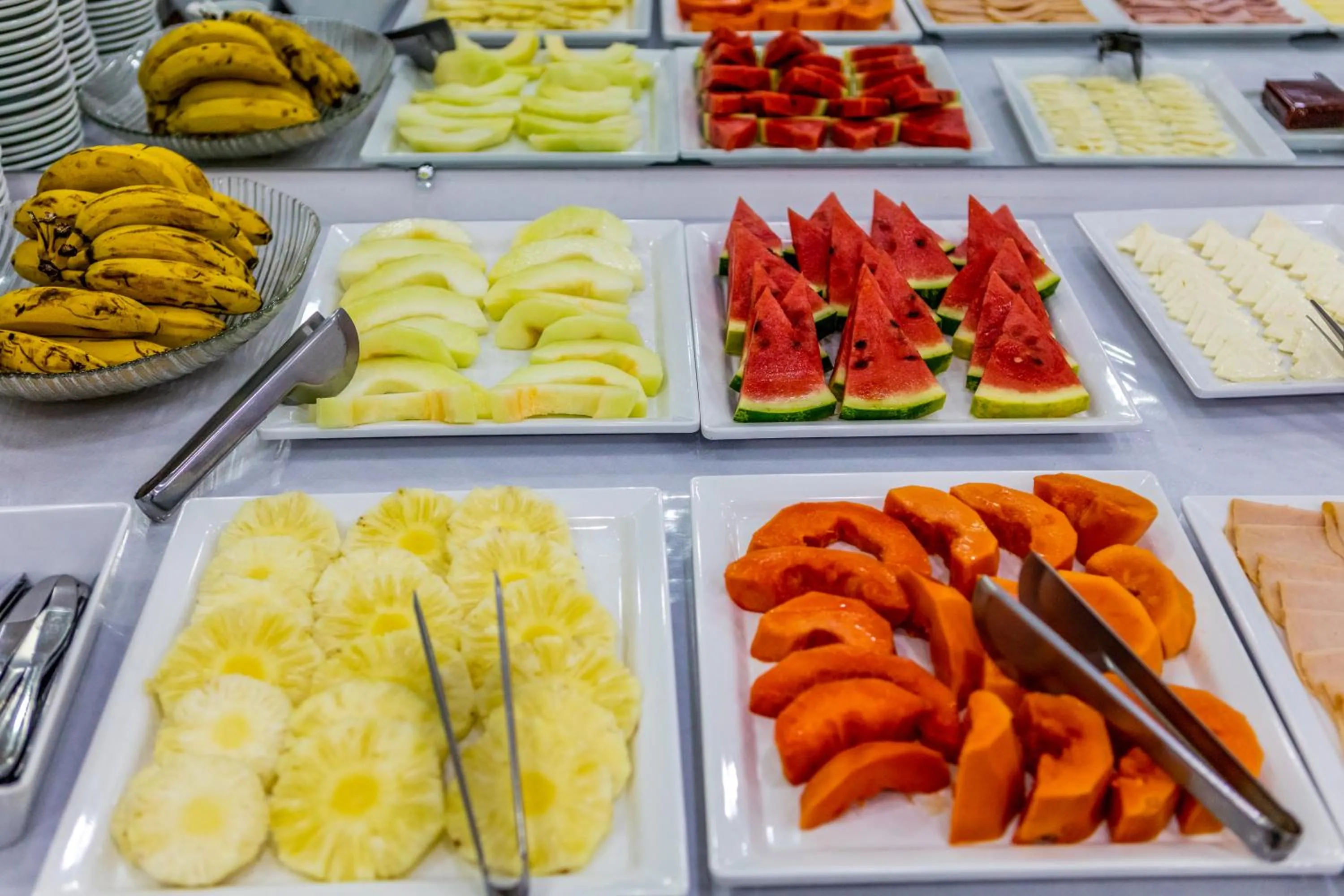 Buffet breakfast in Hotel Itapema