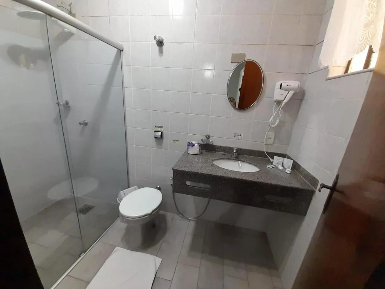 Toilet in Hotel Itapema