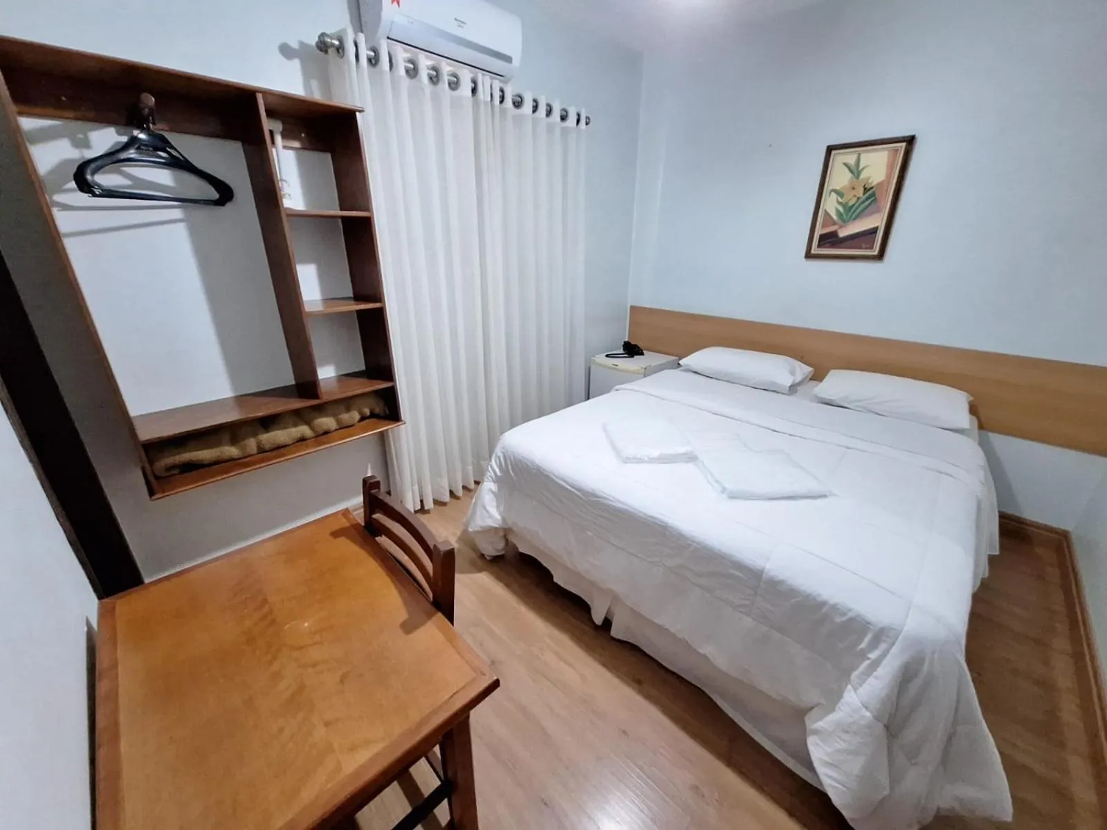 Photo of the whole room, Bed in Hotel Itapema